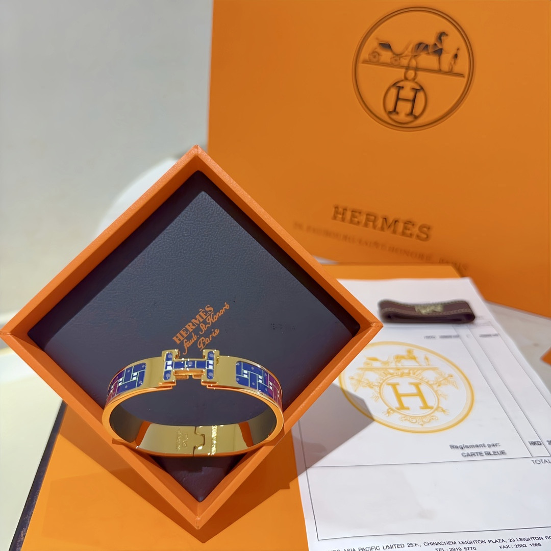 Hermes enamel Bracelet