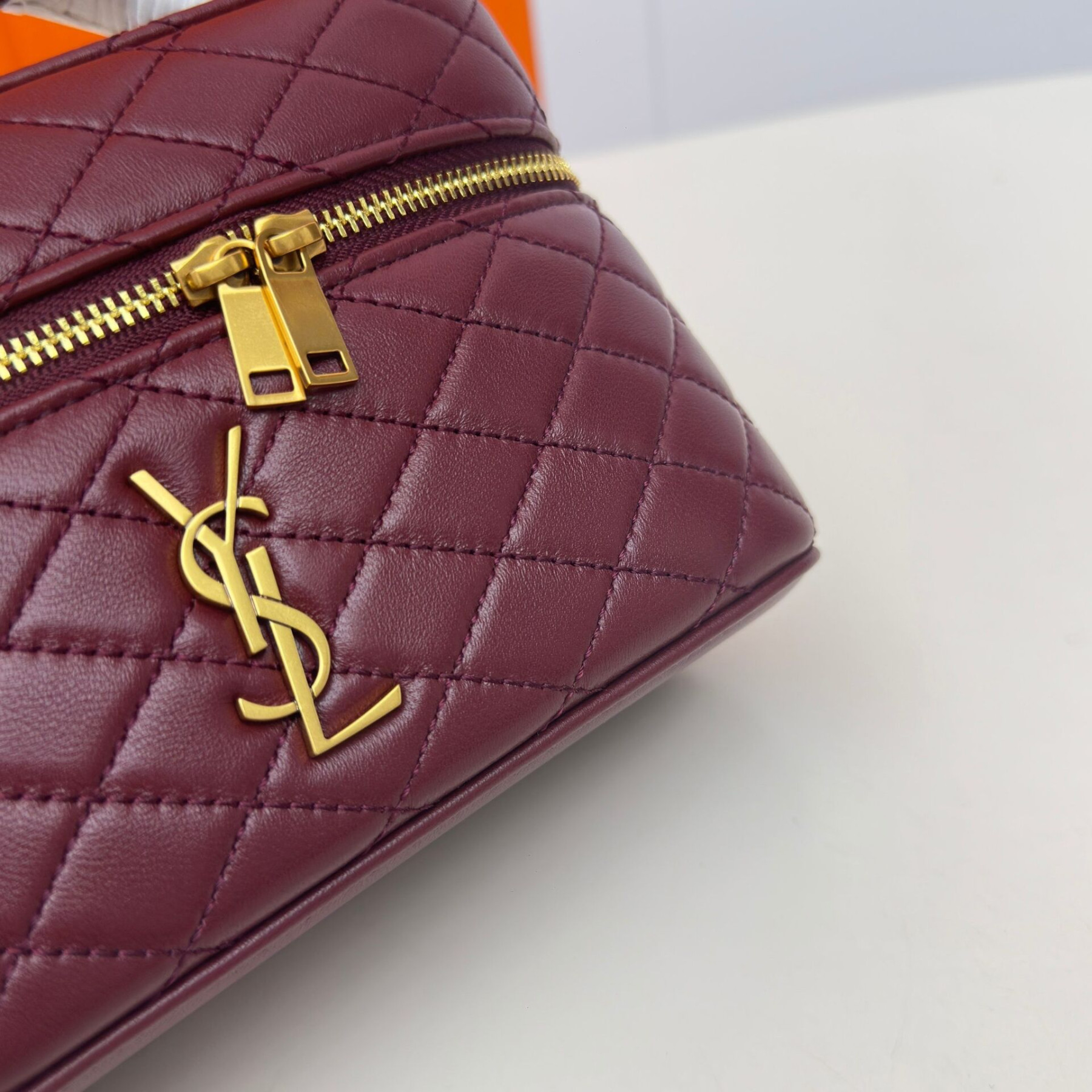 Y51 GABY VANITY BAG IN LAMBSKIN 18 X 11 X 6.5 CM