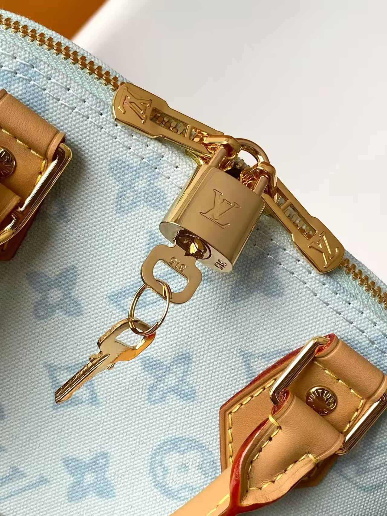 LV ALMA BB Handbag M27526 17.5x11.5x23.5cm