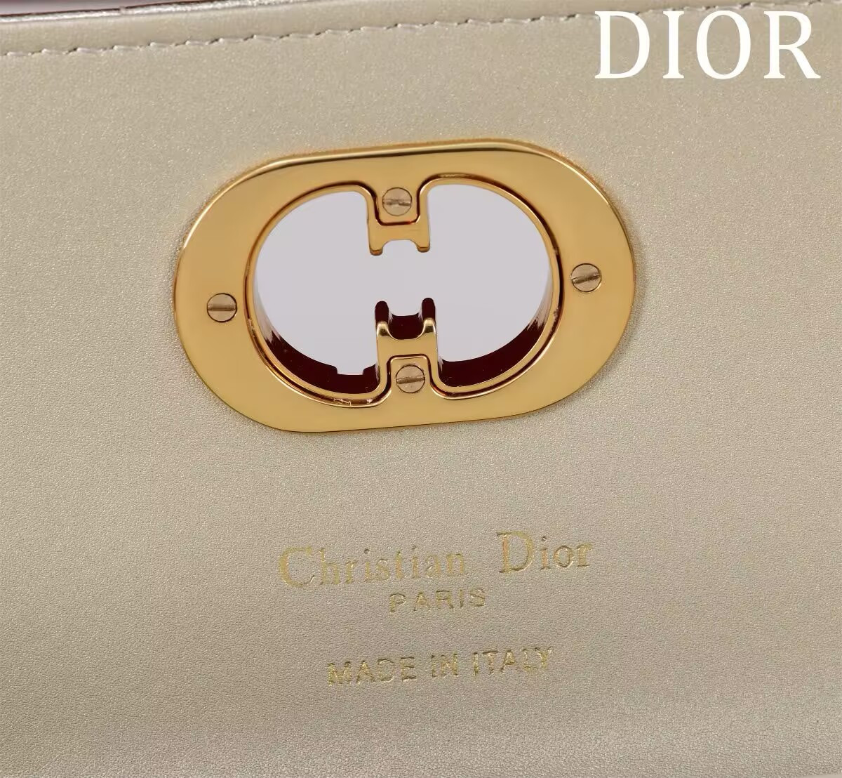D10r Miss Caro Top Handle Pouch 24 x 11 x 5 cm
