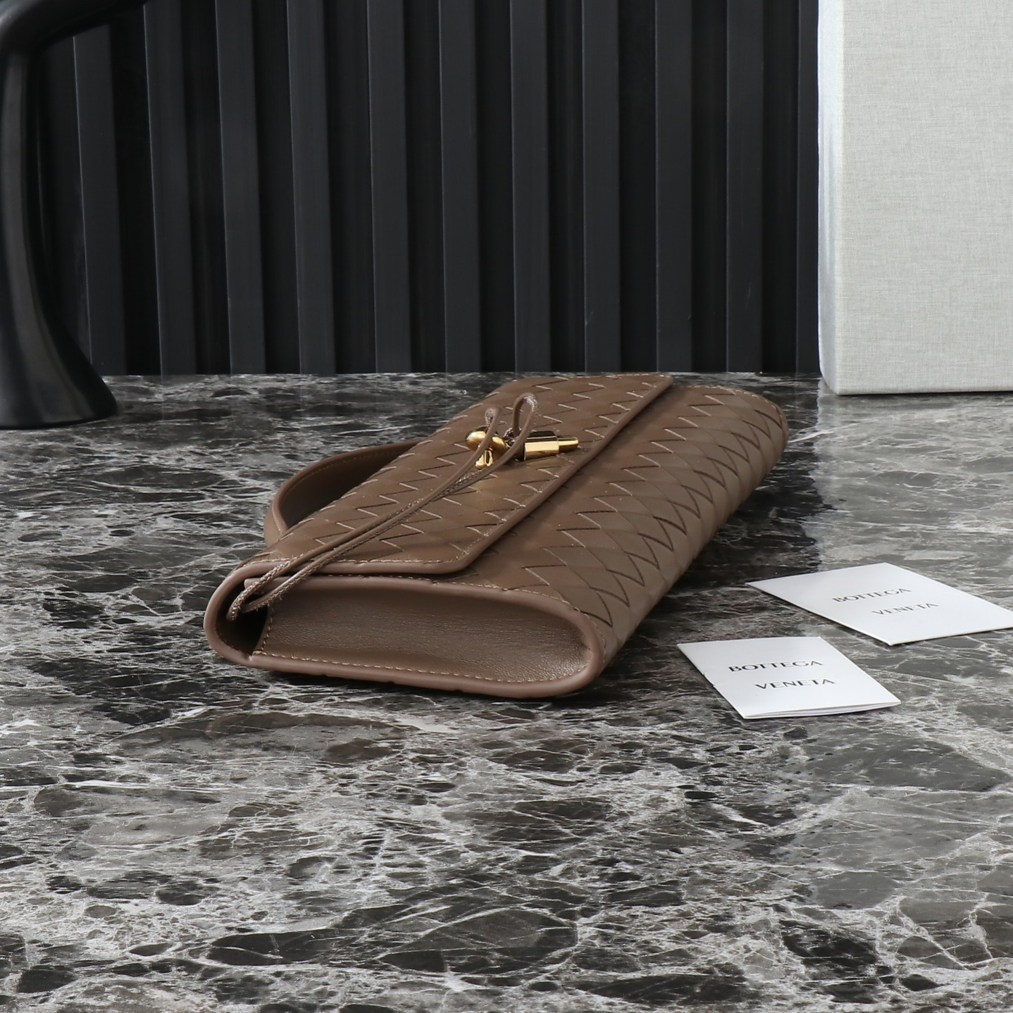 B0tt*ga Ven*ta Long Clutch Andiamo With Handle Fondant 31x13x3cm