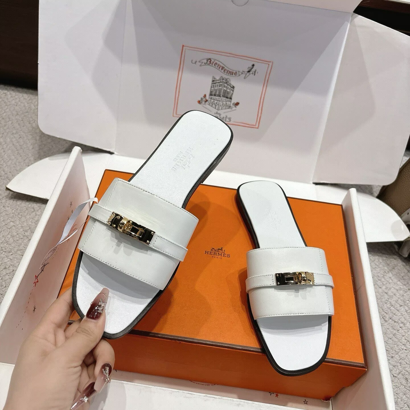 UA H**me5 Giulia Sandal