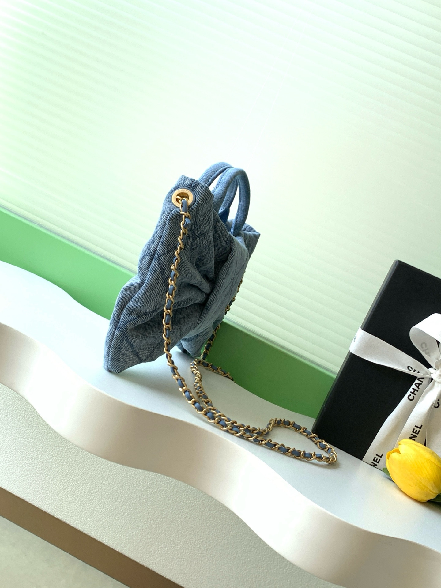 Chanel Mini Bow Bag 18x26x5cm