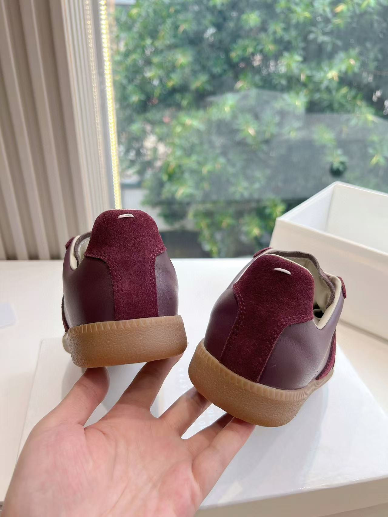 UA Ma1s0n Marg*e1a MM6 Sneakers