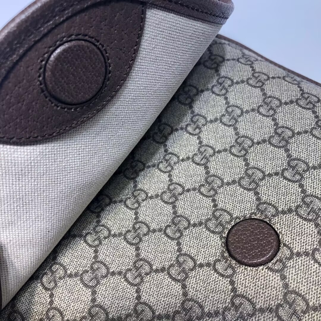 Gvc*1 Neo Vintage Messenger Bag 26x26x5cm