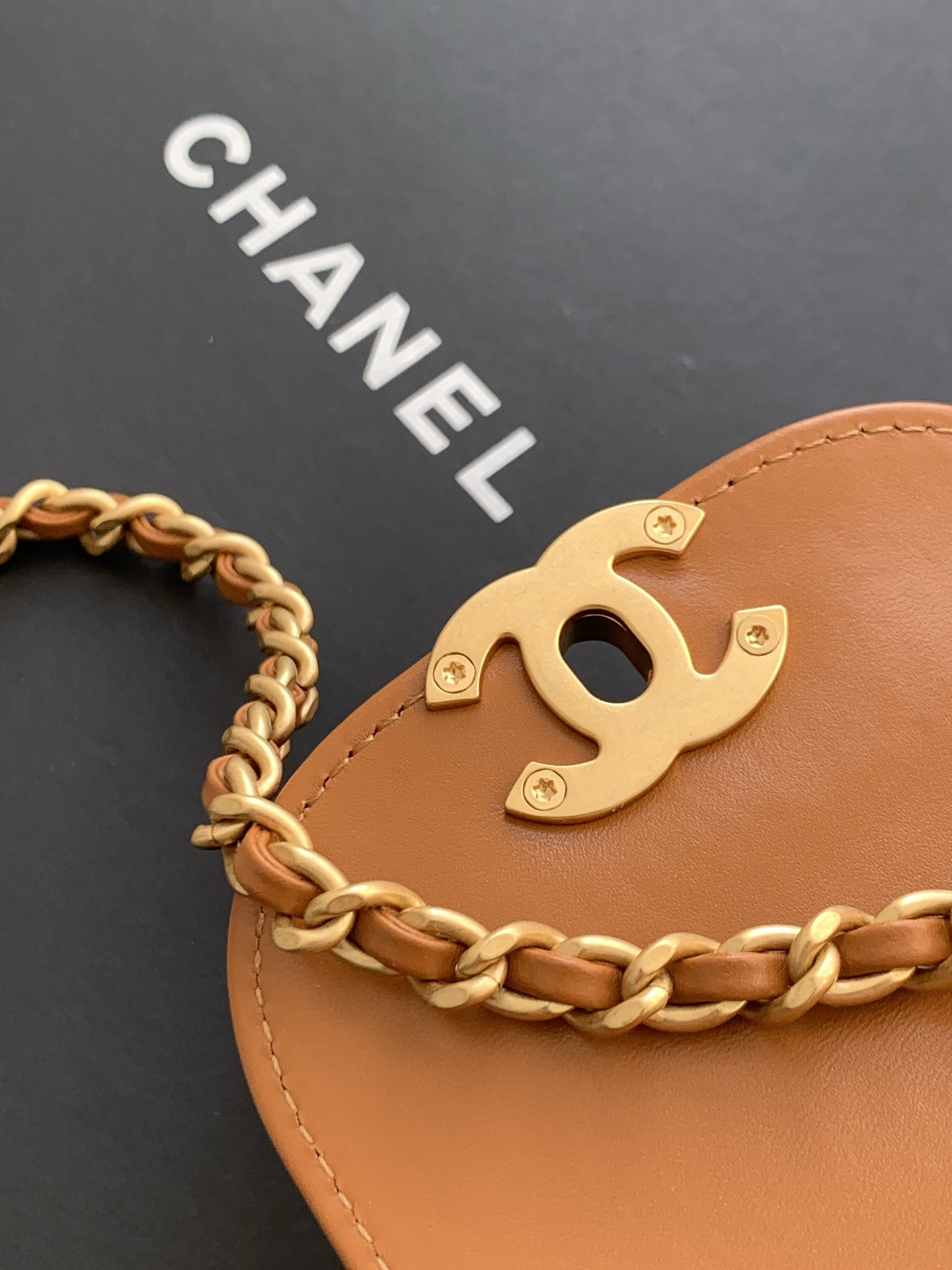 Chanel Kelly 19x13x7cm