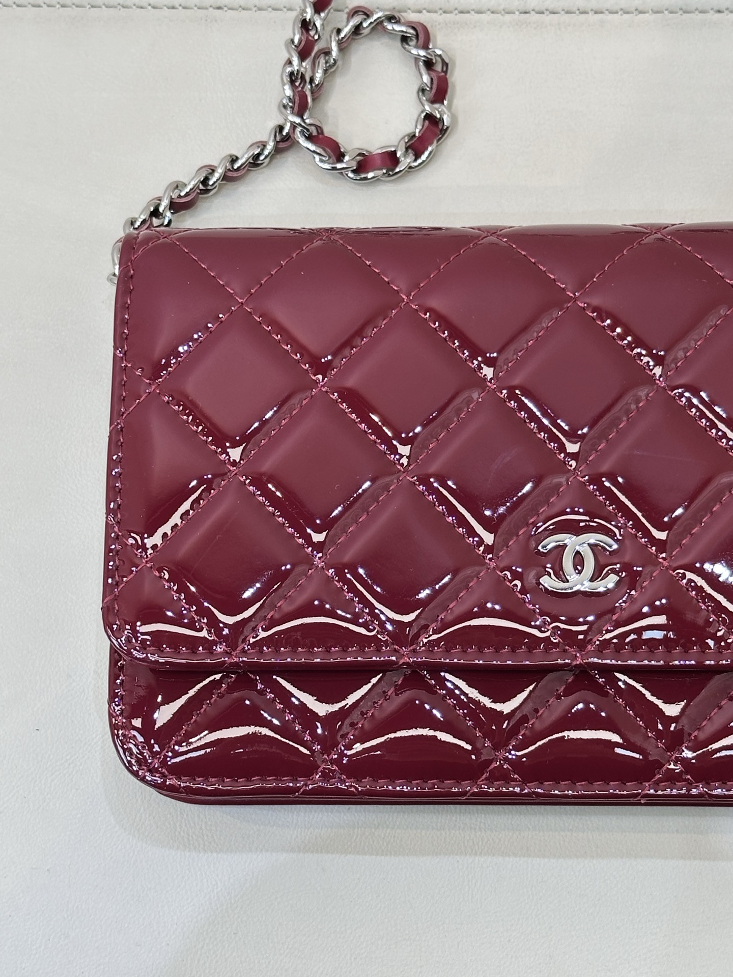 Ch**el woc classic wallet on chain 13x19cm