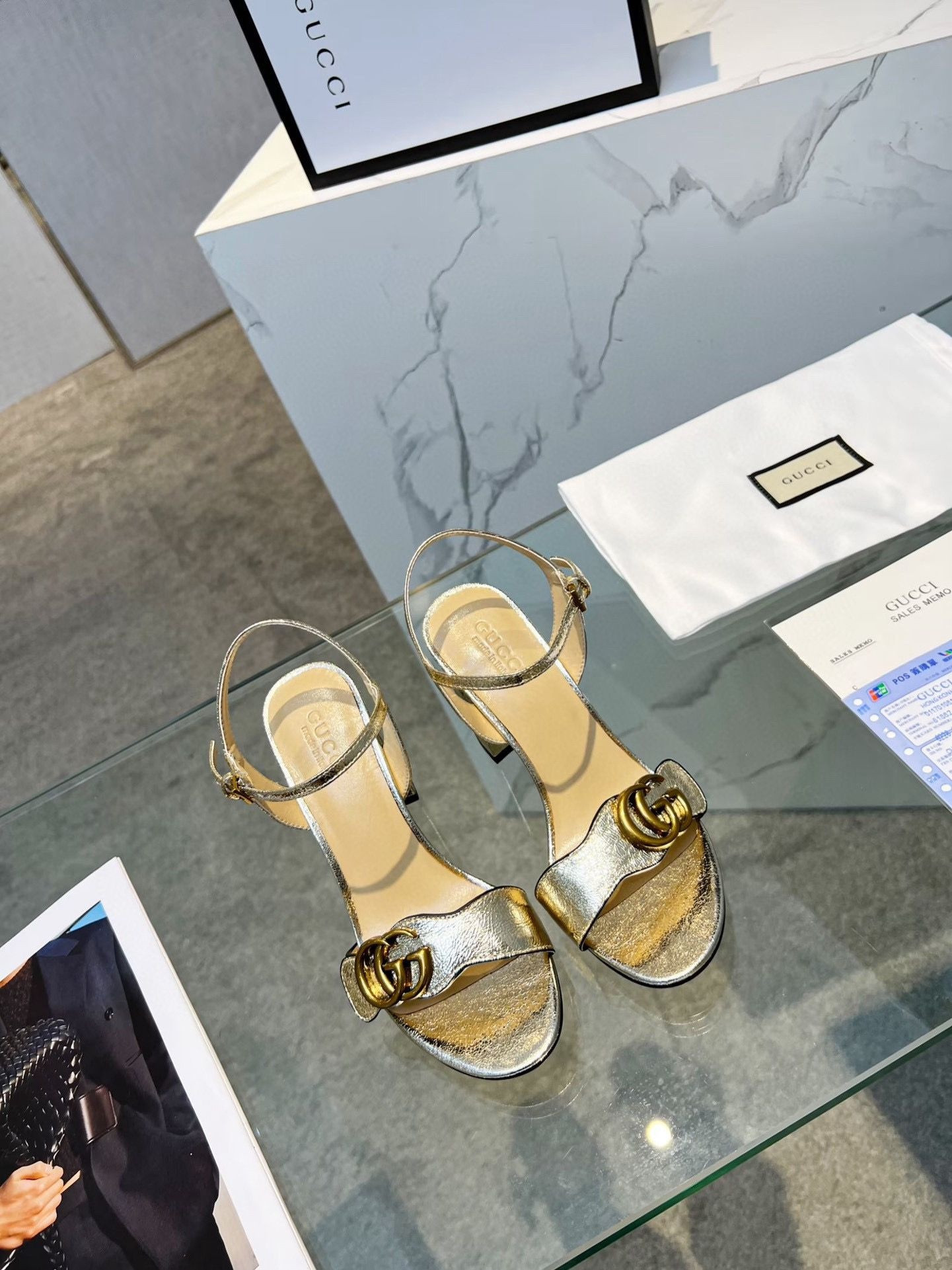 UA Gvc*1 HORSEBIT HEELED SANDAL