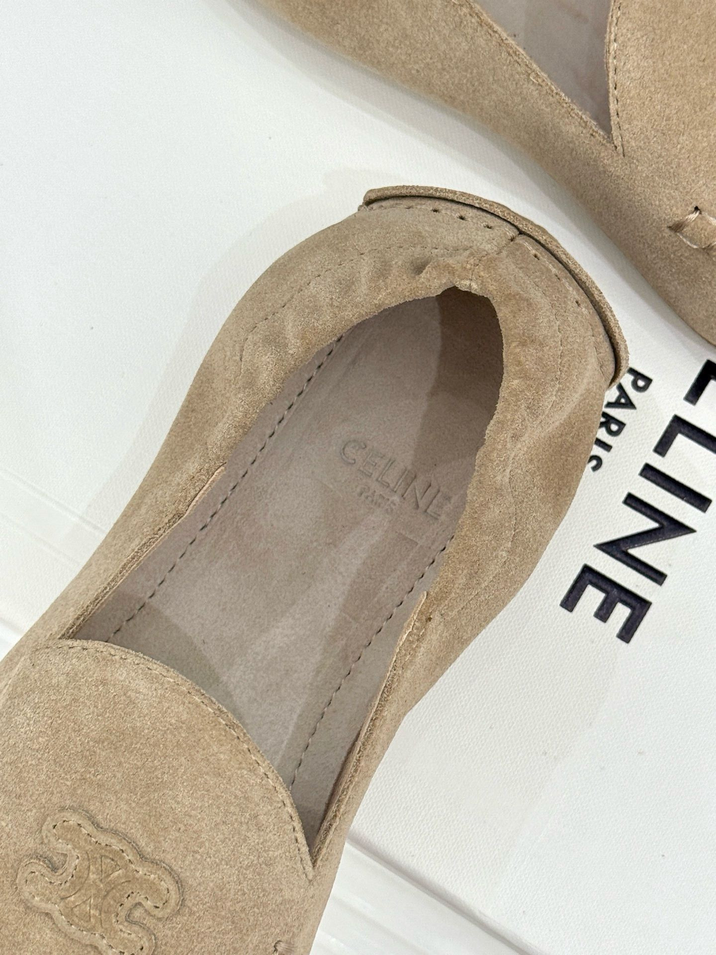 UA Ce1i*e Adam Loafer In Suede Calfskin