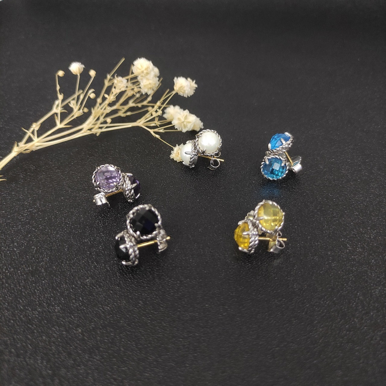 David Yurman four claw gem Earrings(Main stone 8mm)