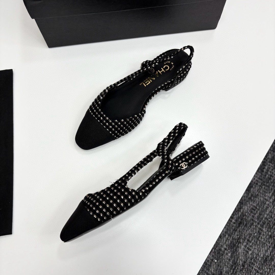 UA Ch**el SLINGBACKS FLAT