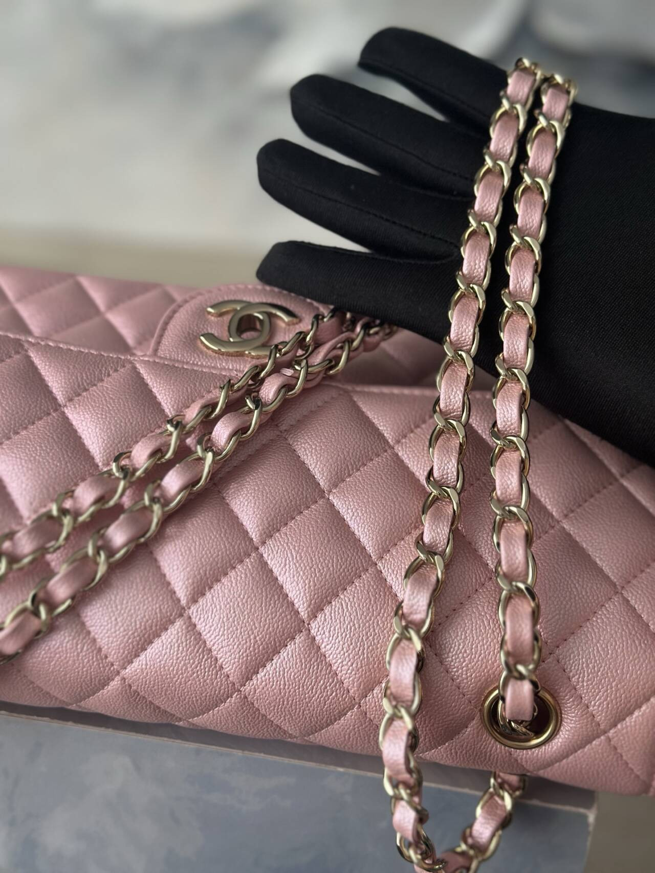 Ch**el Flap Bag Pearlescent Pink AS1112 25.5x15x6cm