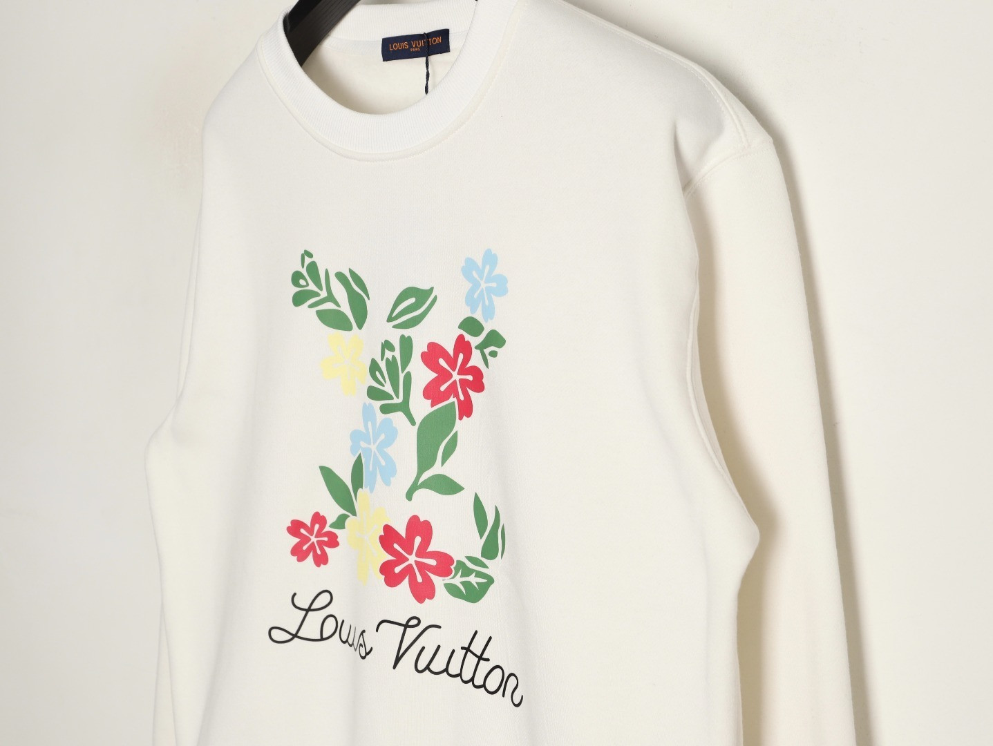 L0vis Vvtt0n LV 25FW Plush Hoodies