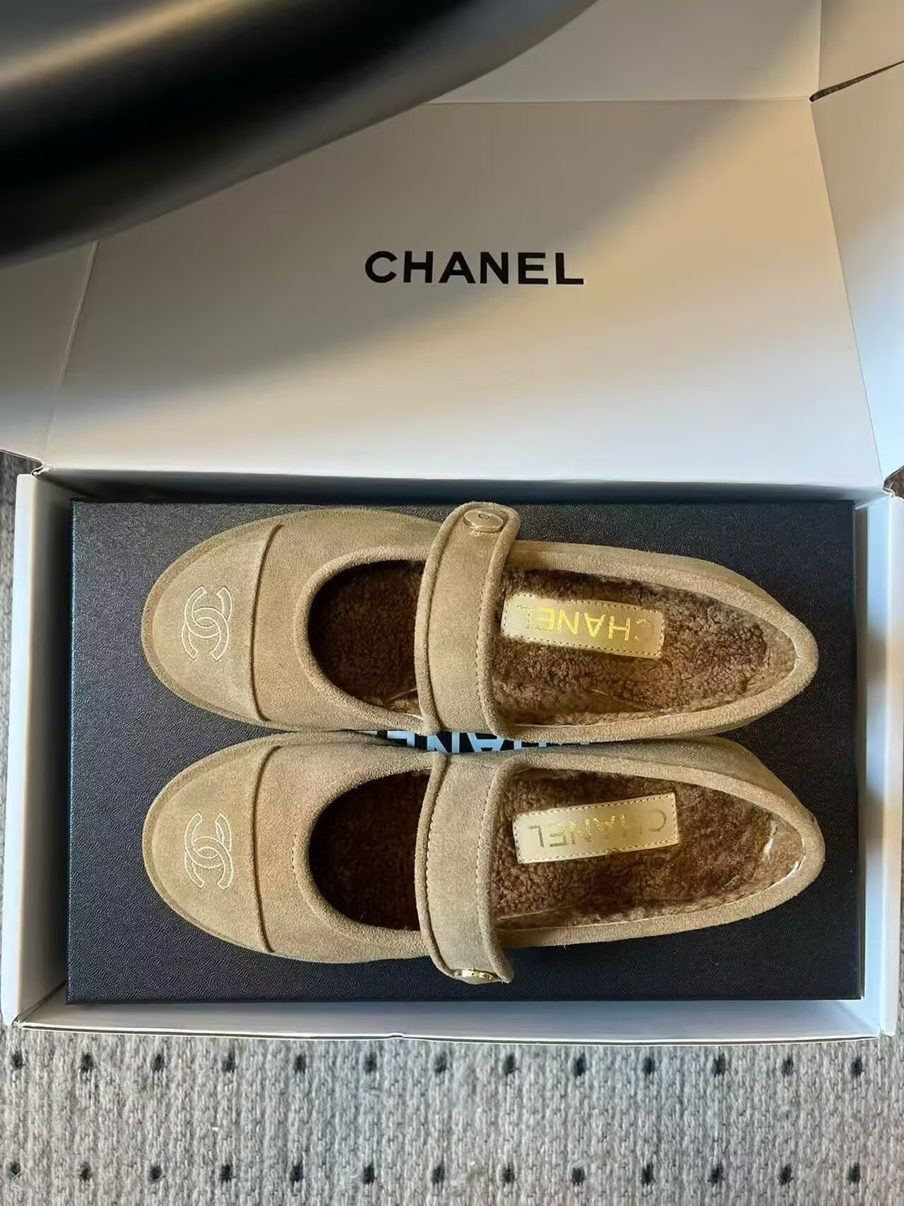 UA Ch**el Mary Jane in Shearling