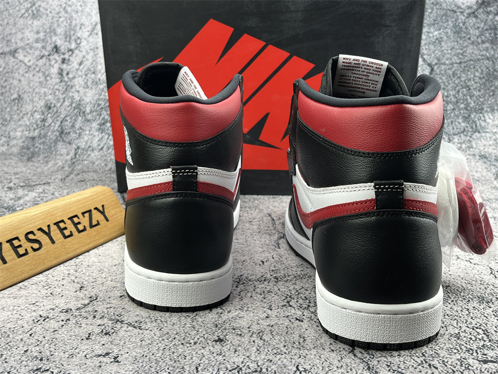 UA AIR JORDAN 1 RETRO HIGH OG "GYM RED"