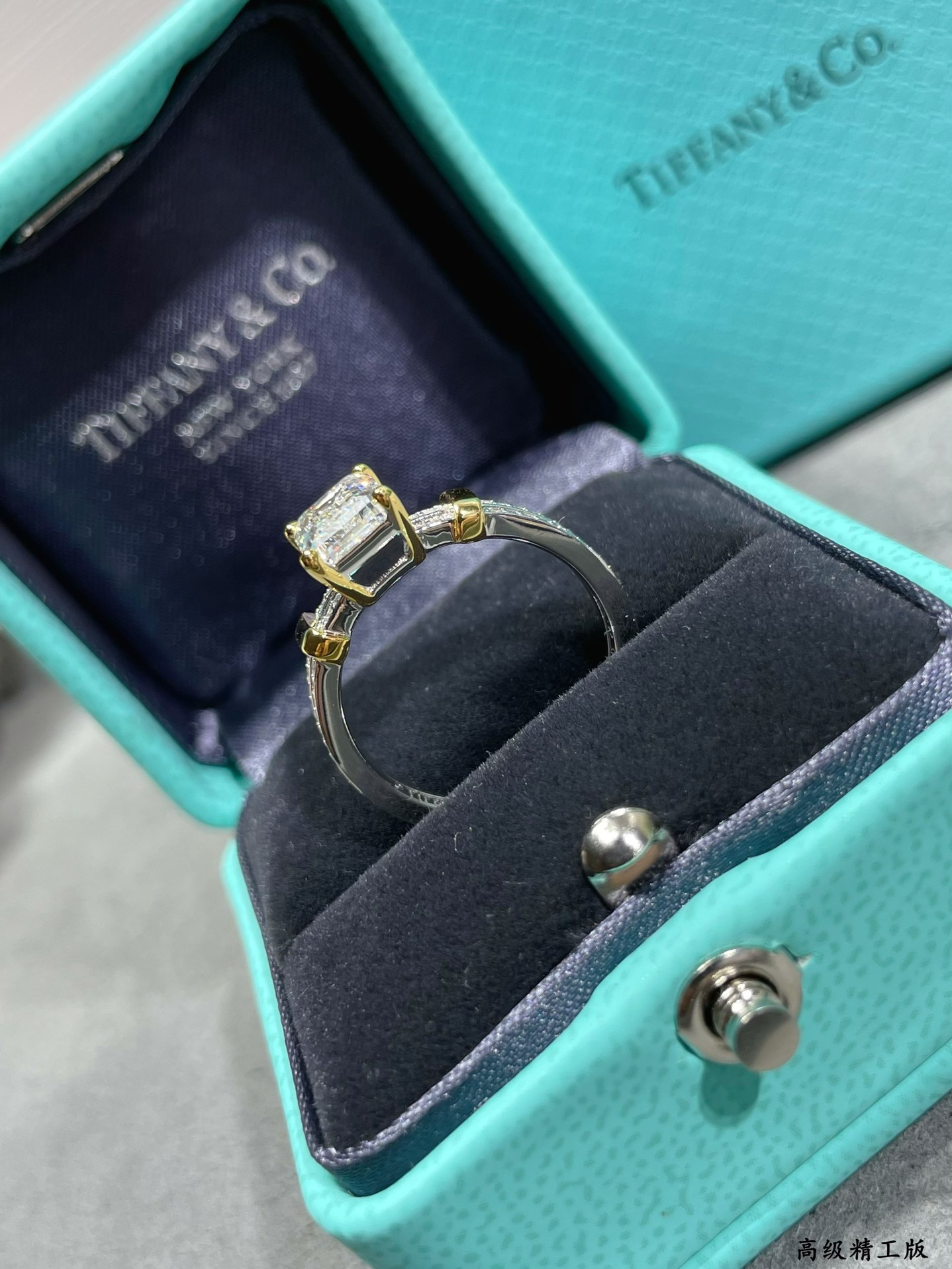 Tiffany & Co. Mixed-Metal White Diamond Ring Ag925
