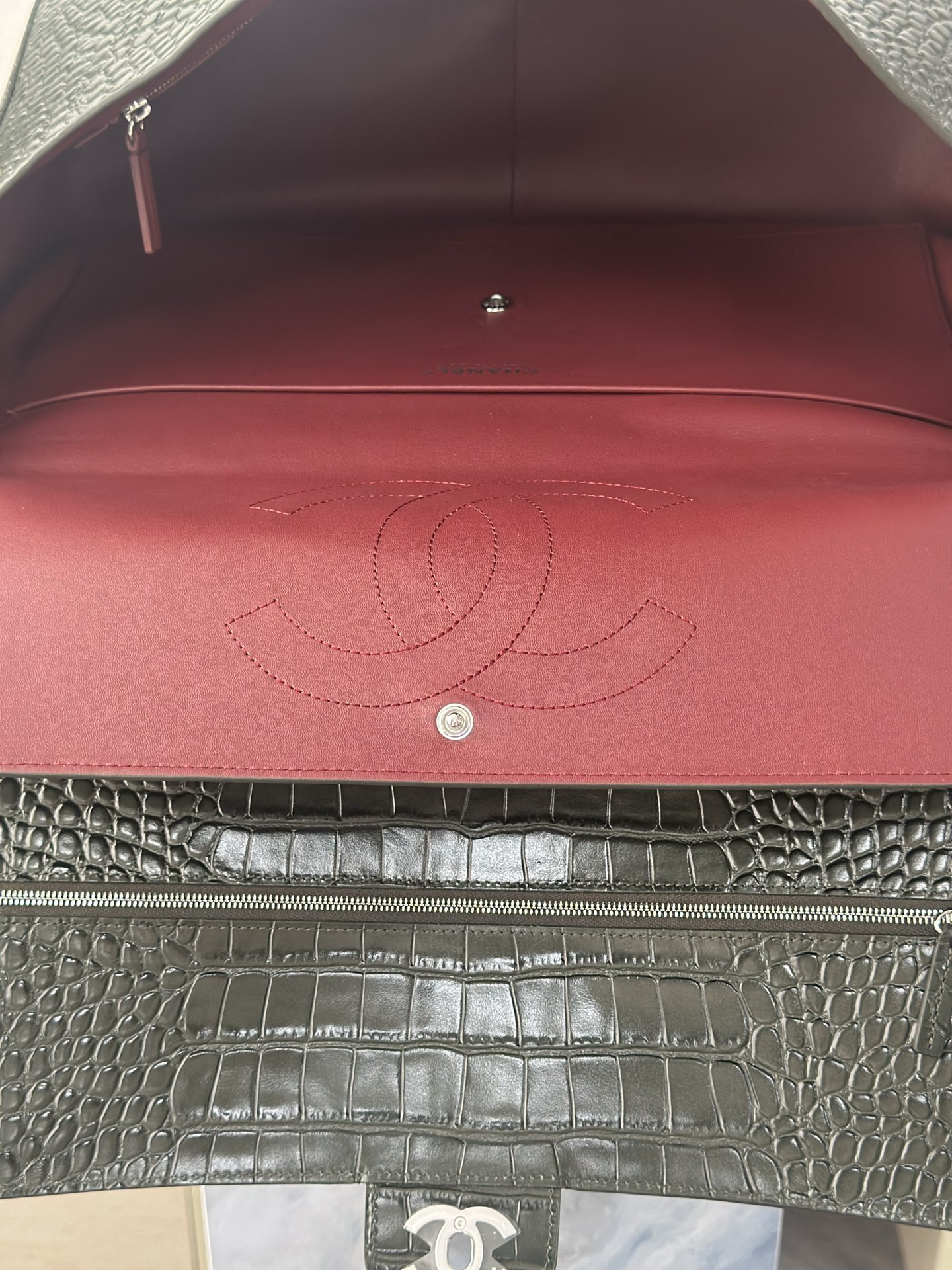 Ch**el Maxi Flap Bag Olive Green Silver hardware AS6233 26x38.5x11cm
