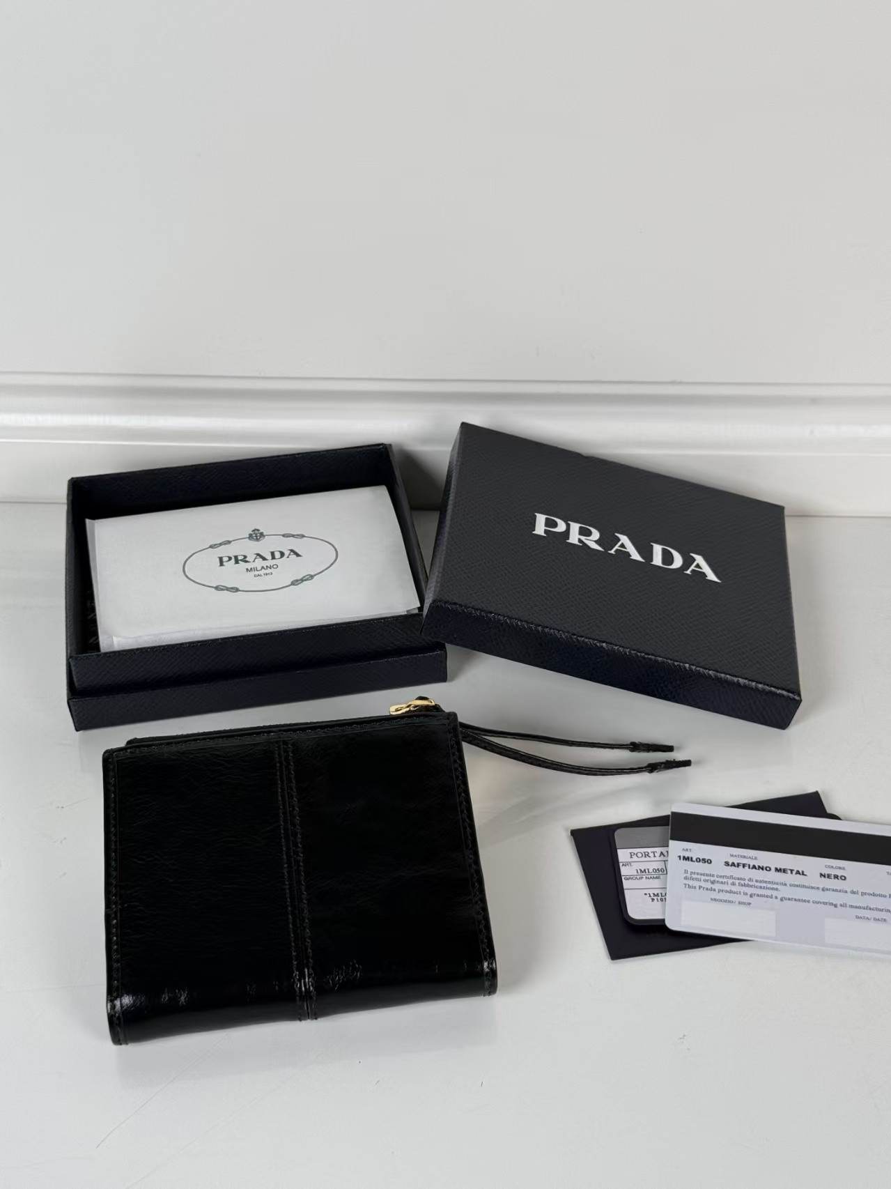 Pra*a Leather Wallet