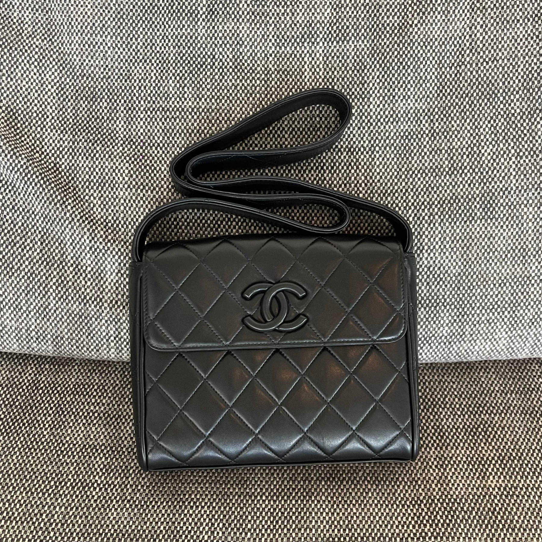 Ch**el coco mark bag 23x18x6cm