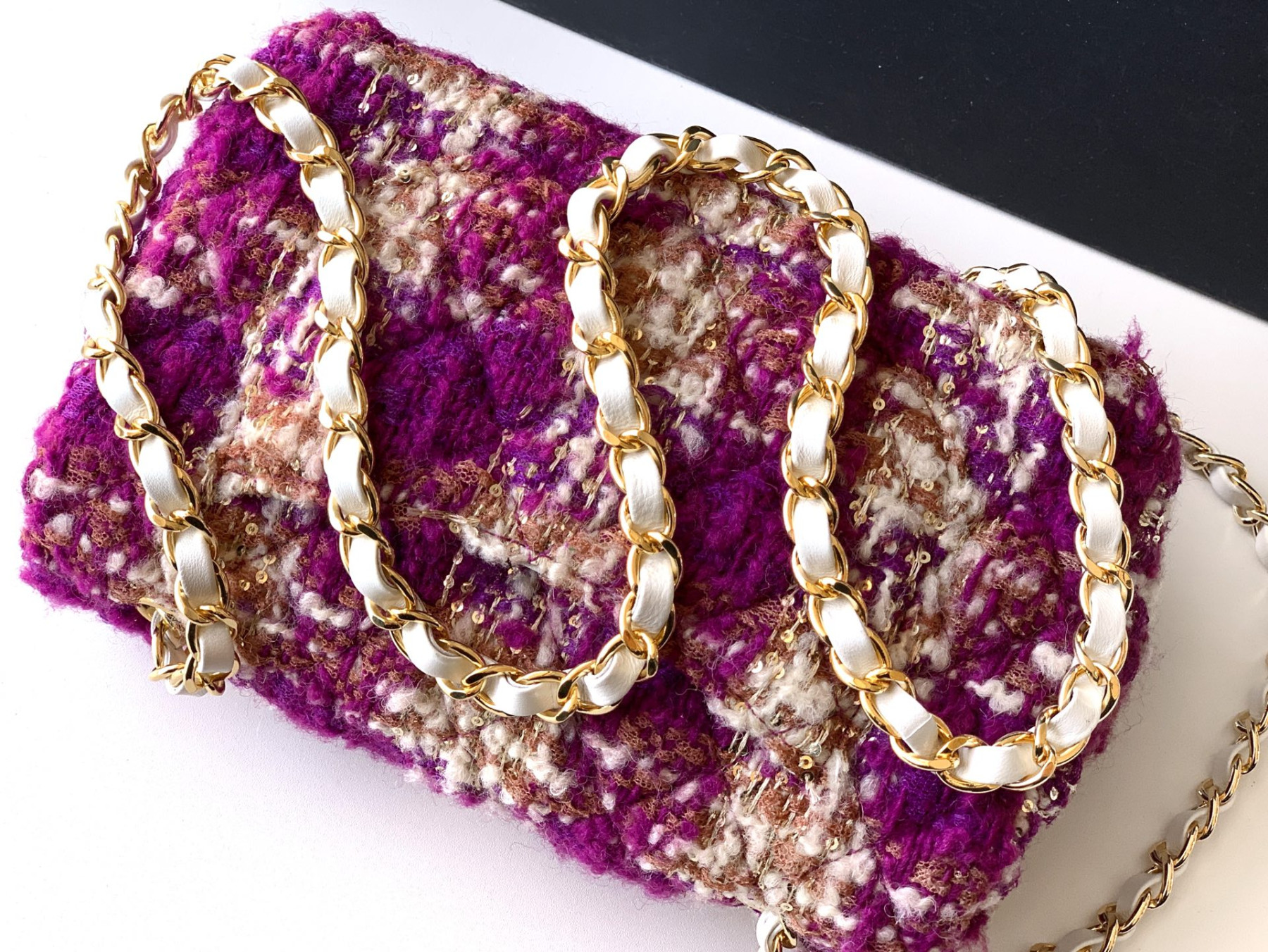 Chanel Mini Flap Bag 20x12x6cm