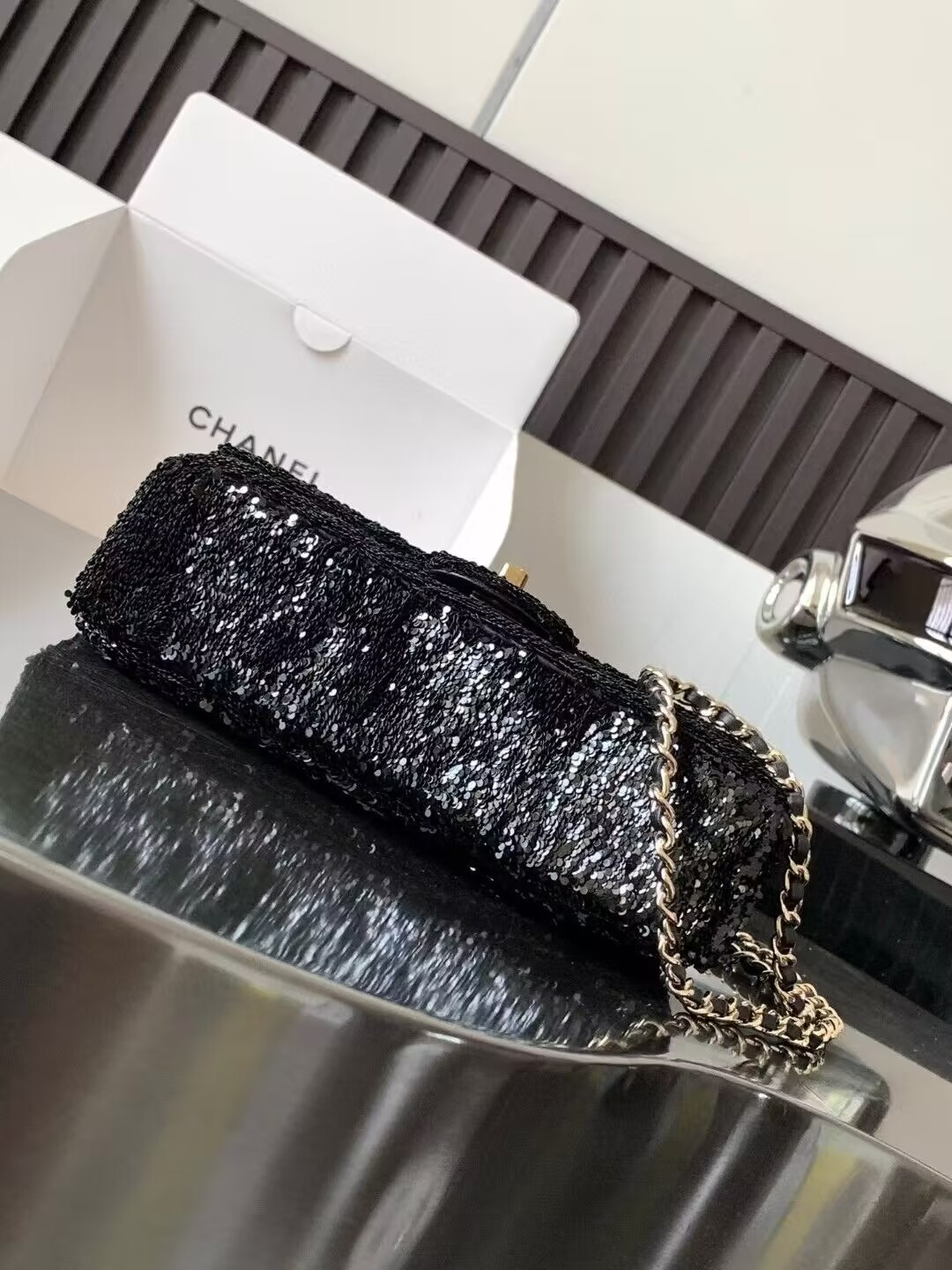 Ch**el Mini CF Gram Glitter Dinner Bag 20x15x7cm