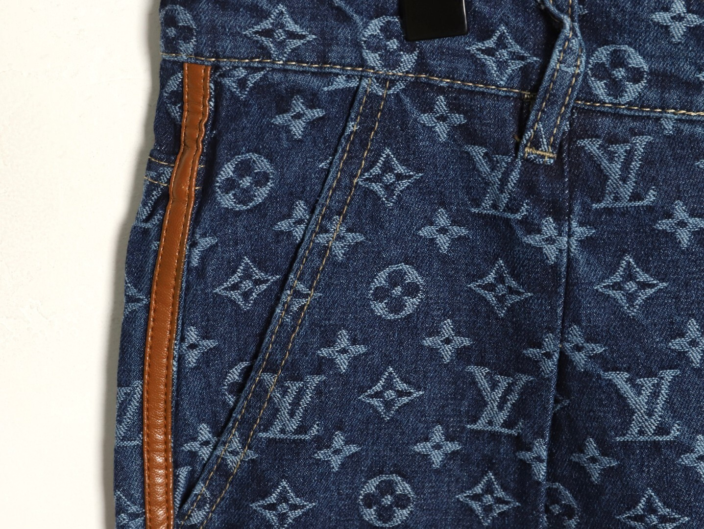 L0vis Vvtt0n 25Fw Jeans