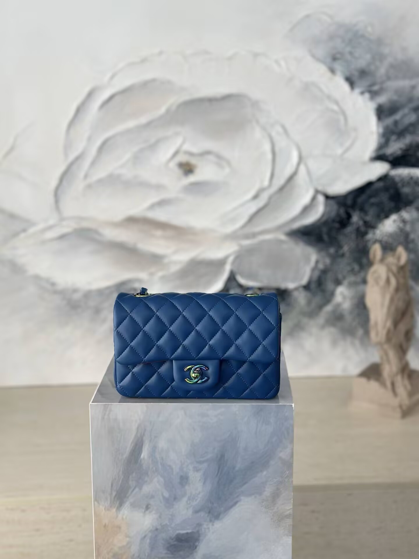 Ch**el Flap Bag AS1116 20x12x6cm