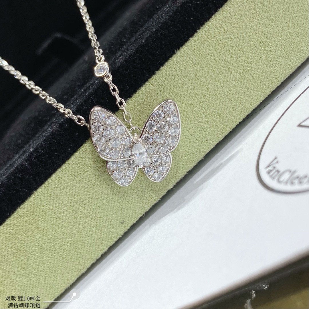 V*n Cl**f & Arpels High-end D1am0nd butterfly Necklace