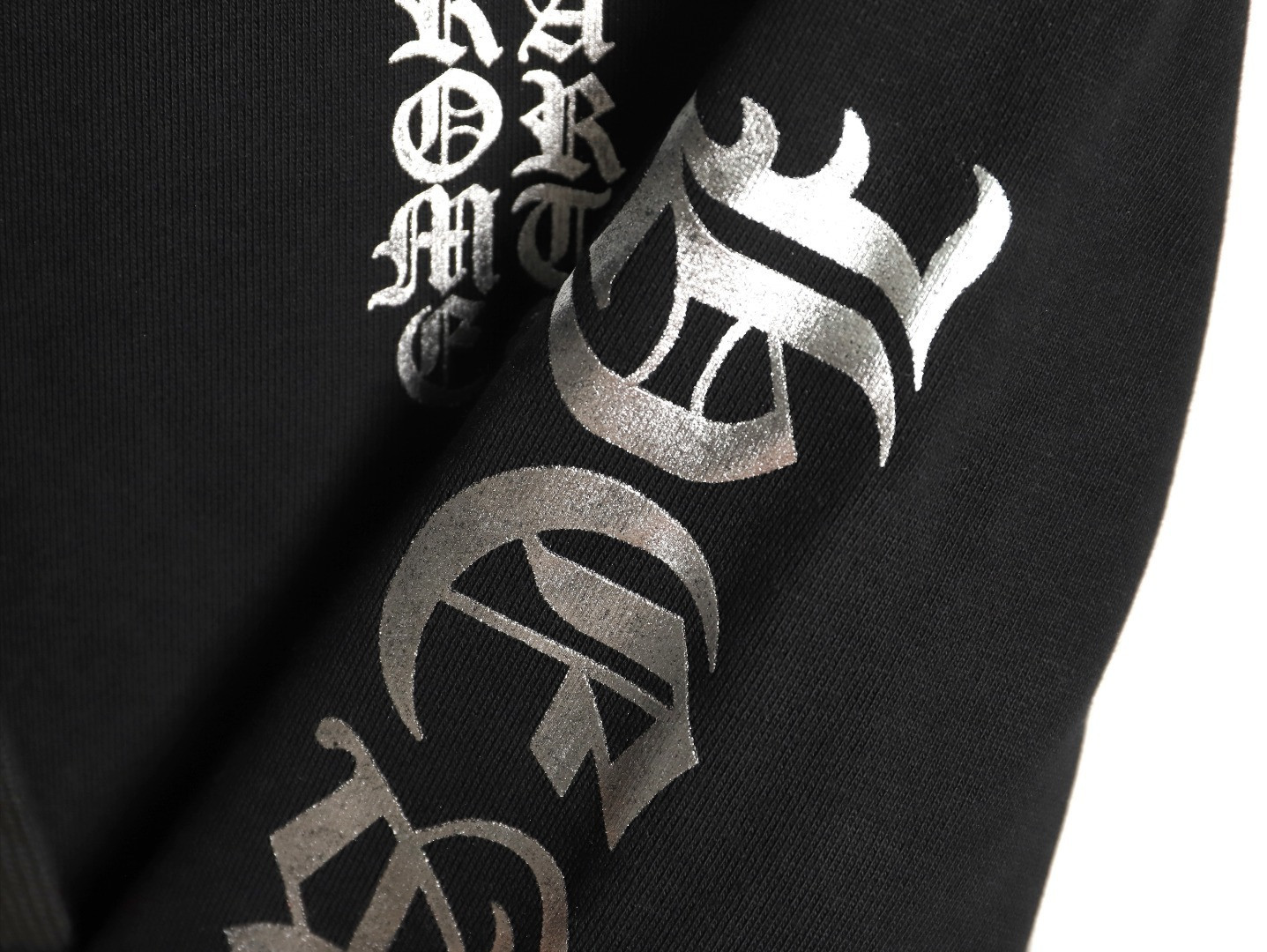 Ch*0me He**ts Hoodies