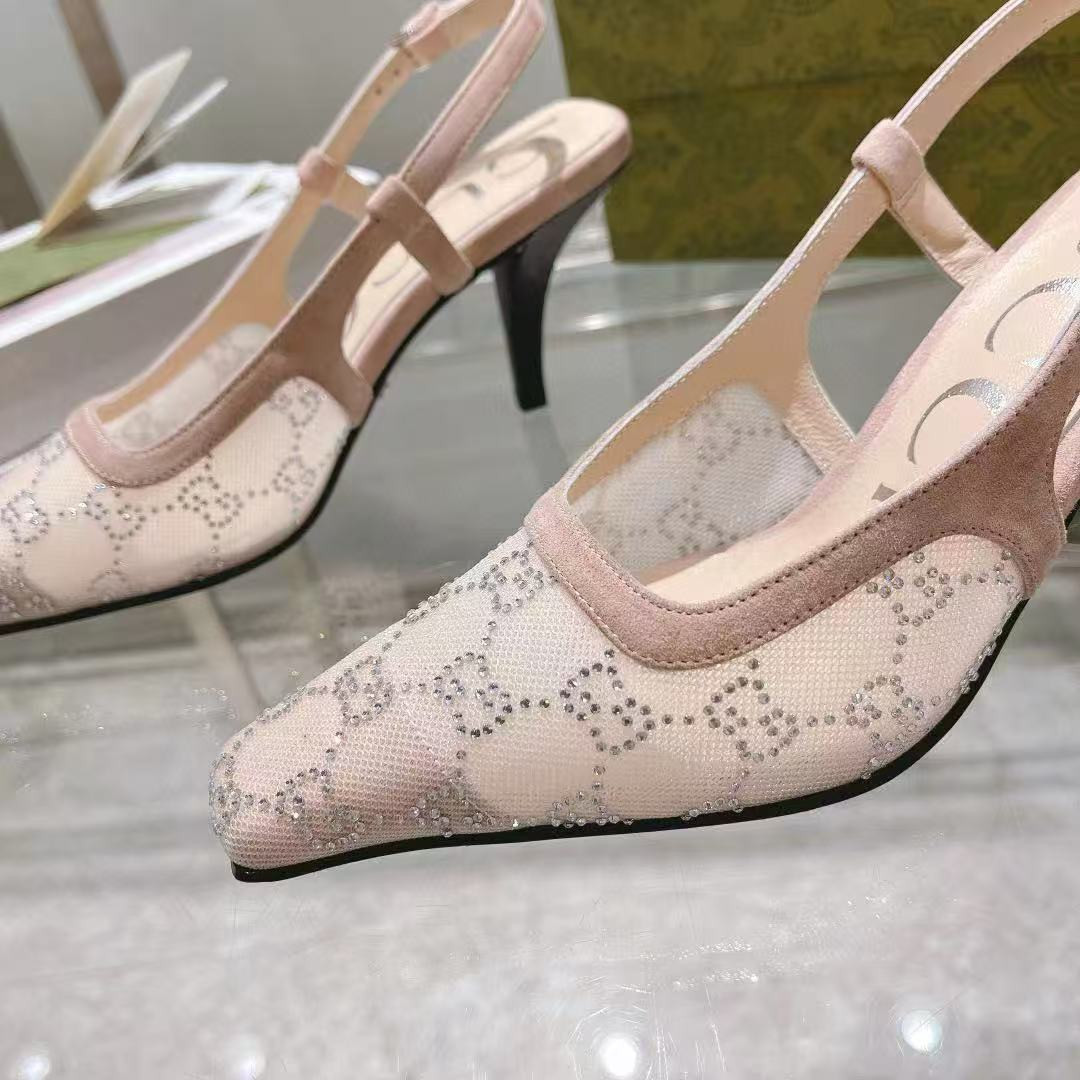 UA Gvc*1 GG Slingback