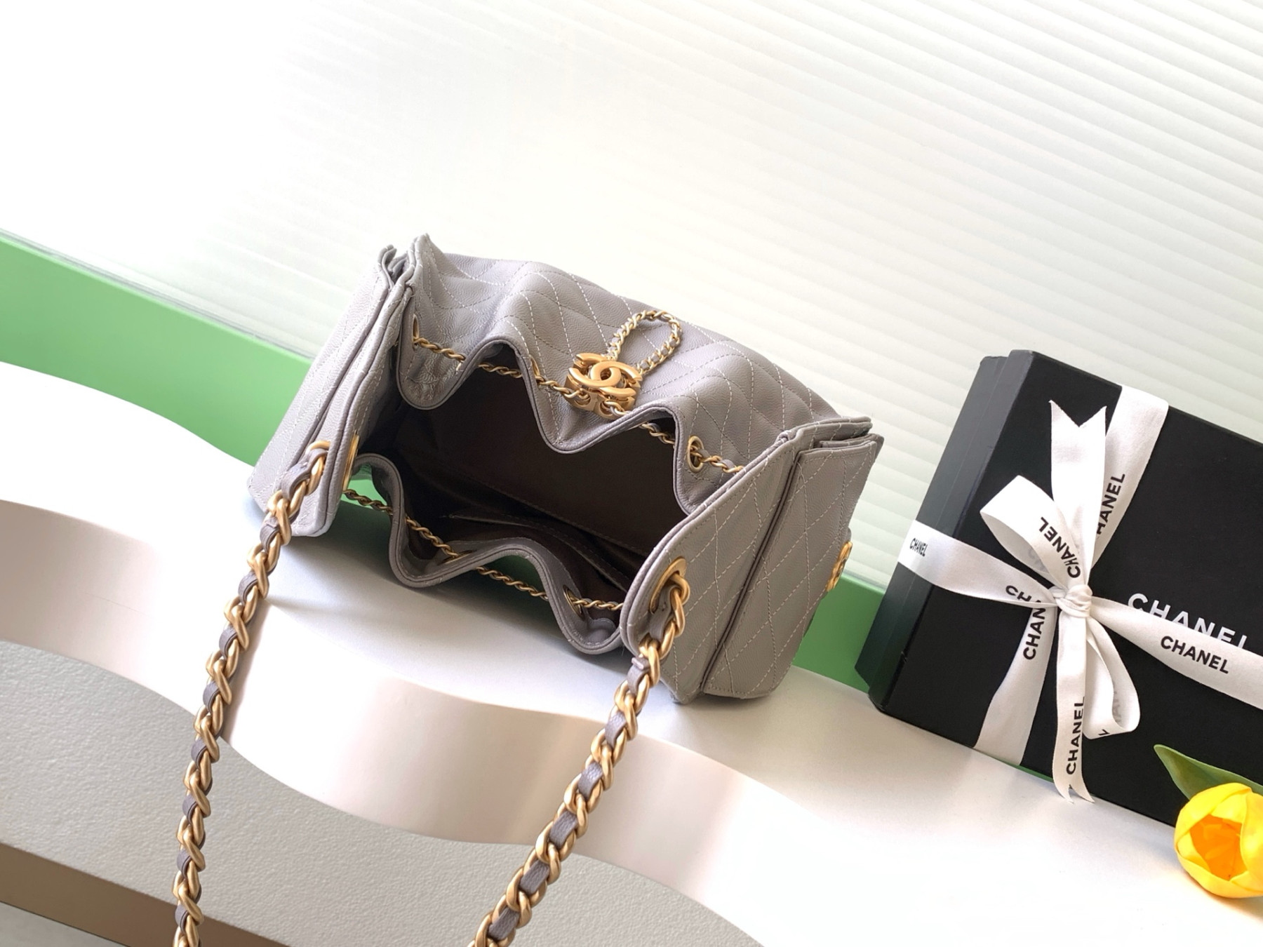 CHANEL 25C Bucket BAG 30x26x14cm