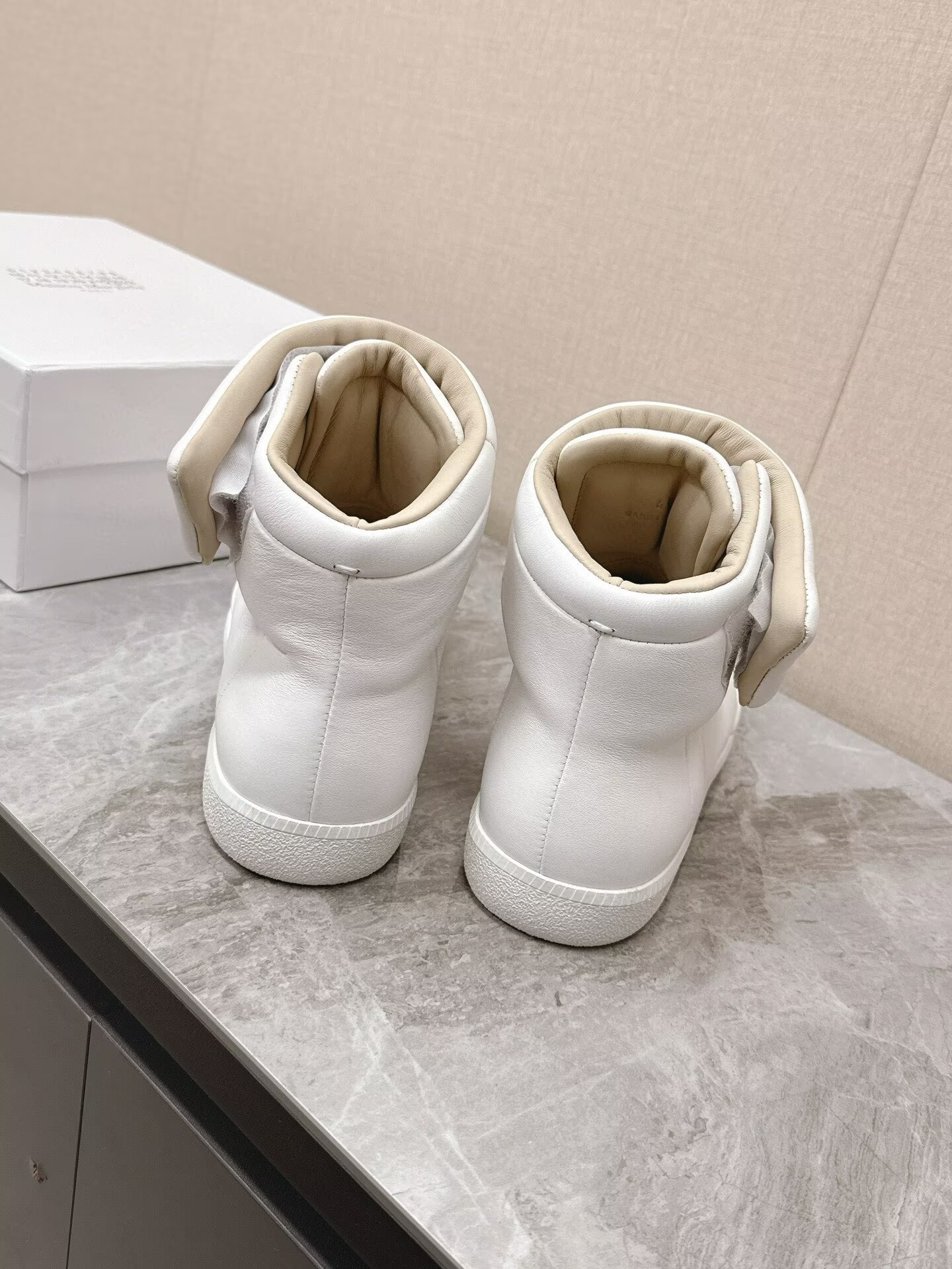 UA Ma1s0n Marg*e1a Future Sneaker