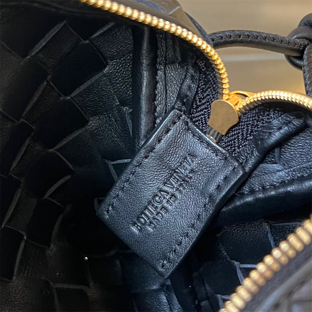 B0tt*ga Ven*ta Small Loop Cross-Body Bag 17x10x6cm