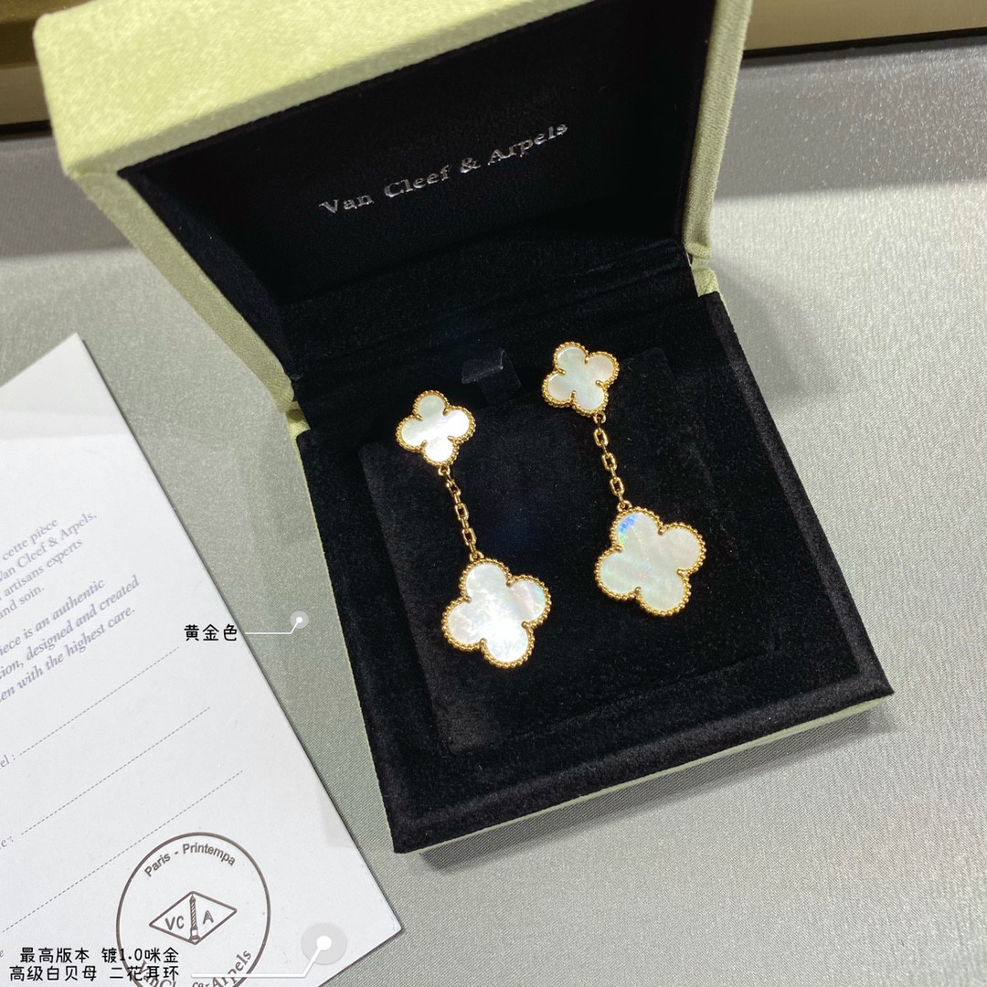 V*n Cl**f & Arpels High-grade white Fritillaria Two Flowers Earrings