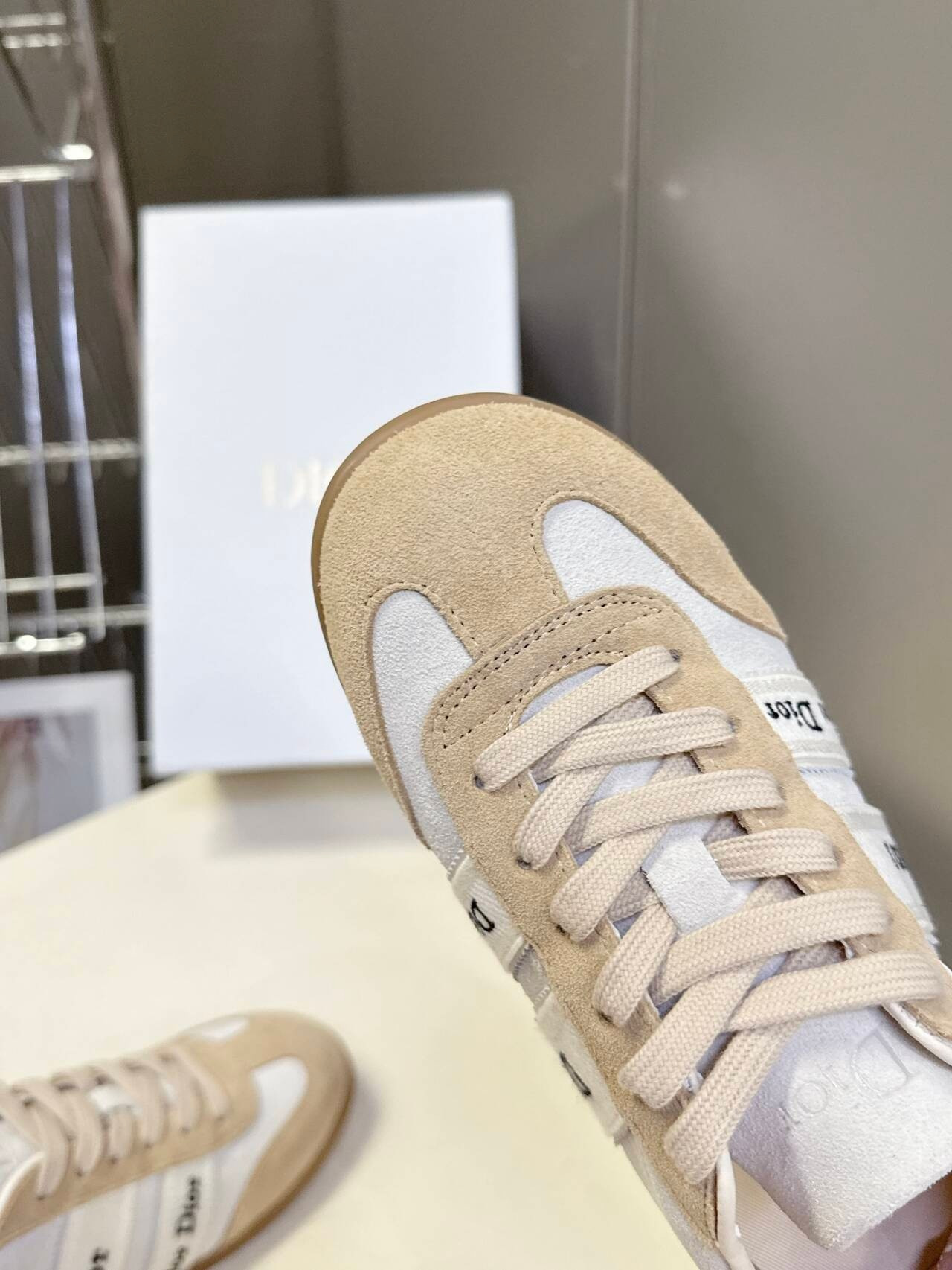 UA D10r Sneakers