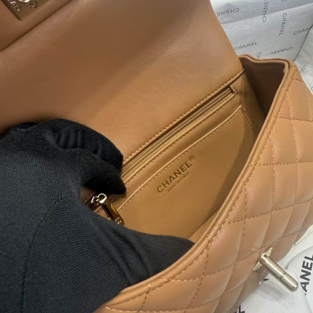 Ch**el Mini CF handle 20x12x6cm