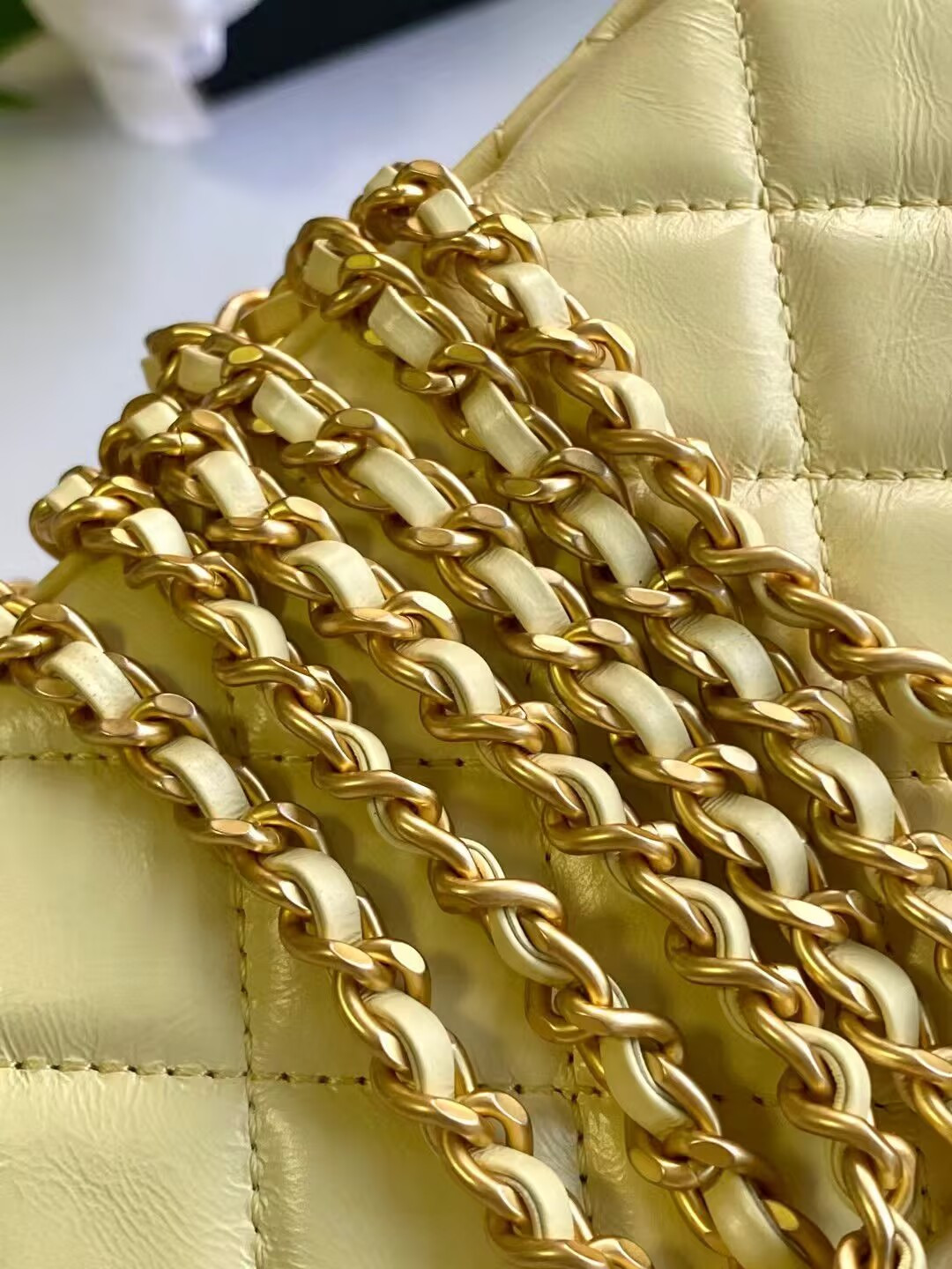 Ch**el Kelly 19x13x7cm