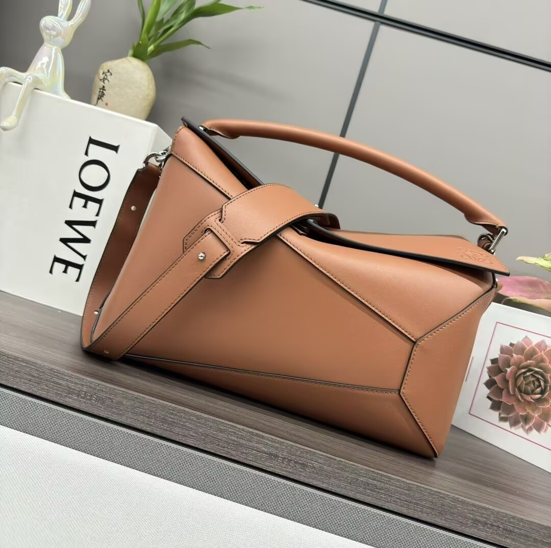 Loewe Large Puzzle Edge Bag in Classic Calfskin 21.5x33x14.7cm