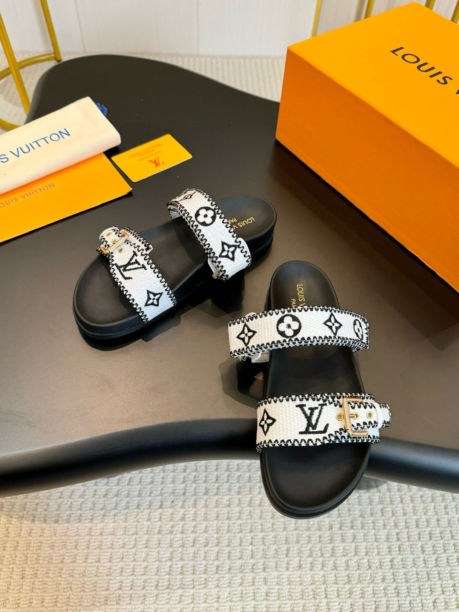 UA LV Bom Dia Flat Comfort Mule