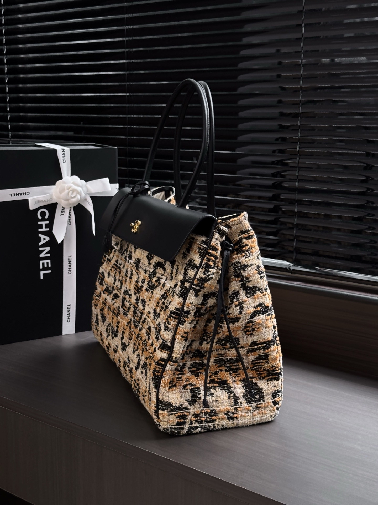 Ch**el Large Shopping Tote AS6289 33x43x17.5cm