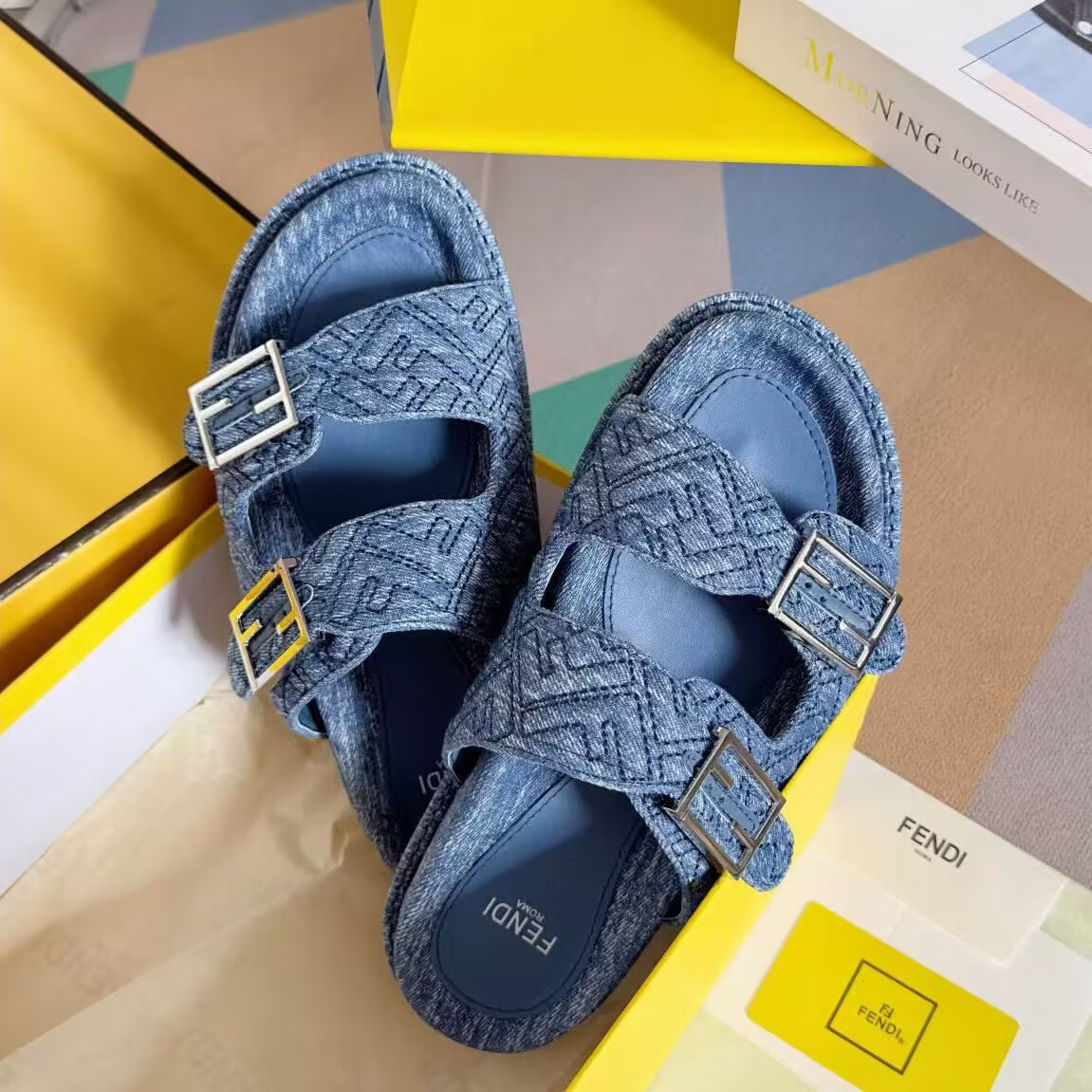 UA F**di Feel Blue De*1m Slides