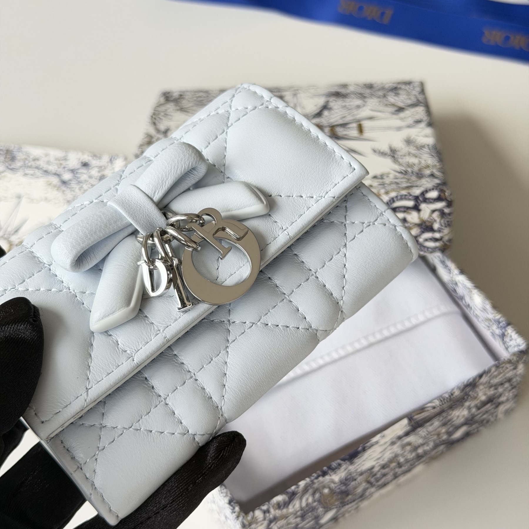 D10r Lady Glycine Wallet 11 x 7.5 x 3 cm