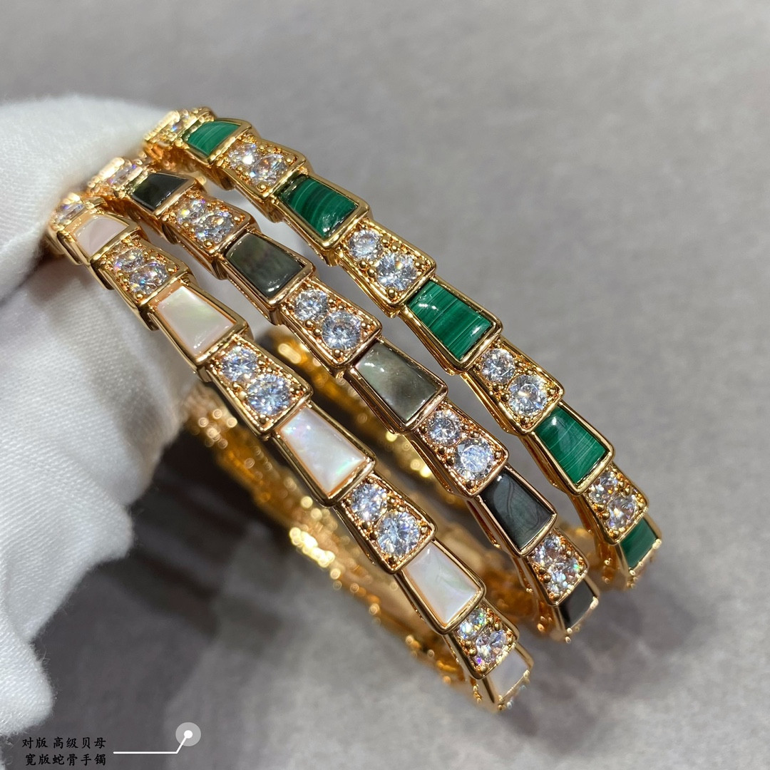 Bv1g*ai Wide snake bone Bracelet