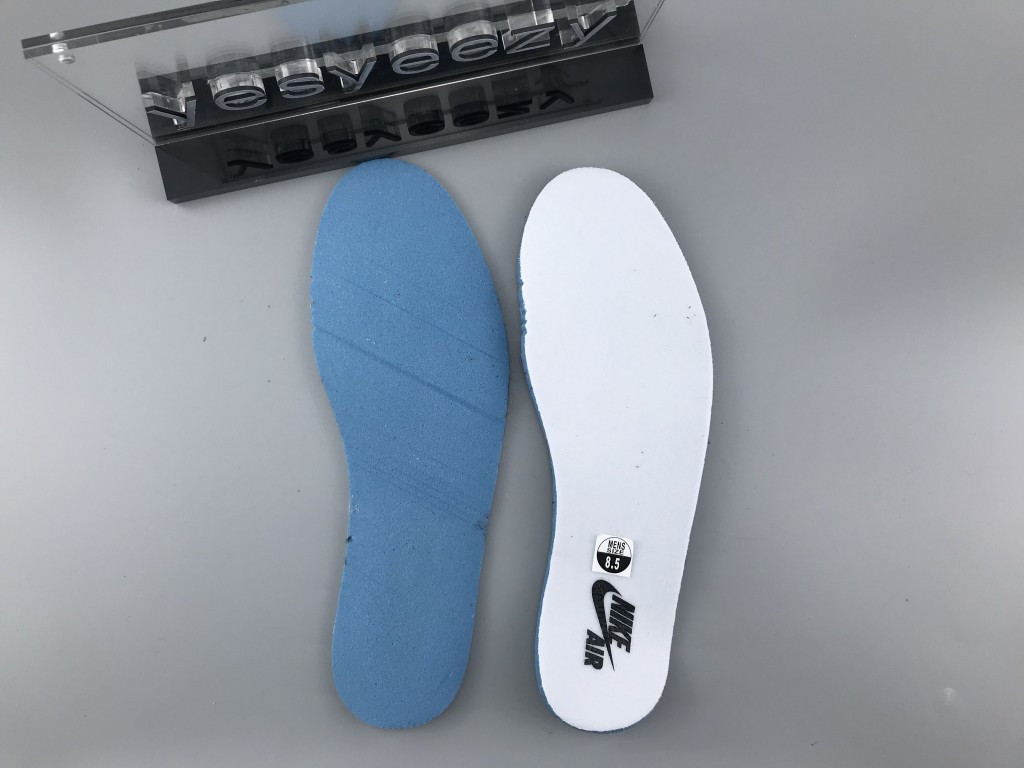 UA AIR JORDAN 1 RETRO HIGH 