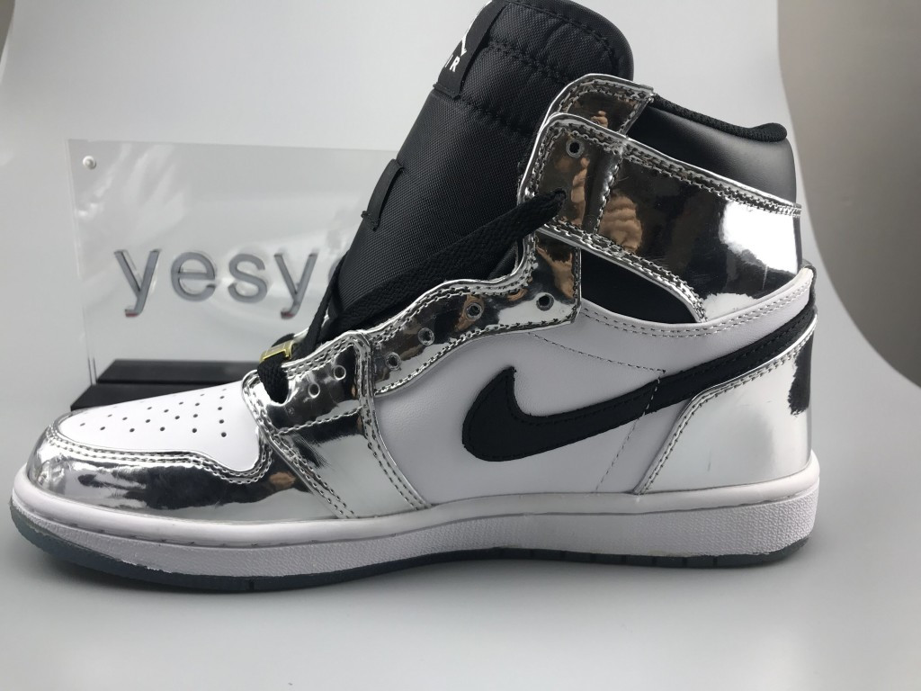 UA AIR JORDAN 1 RETRO HIGH 