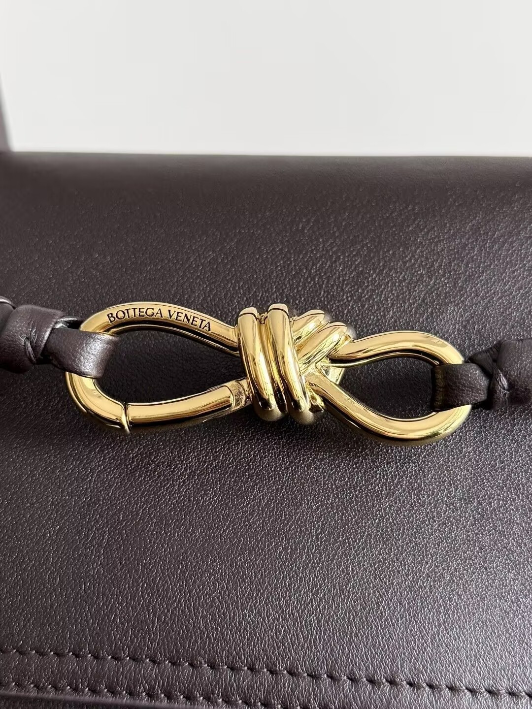 B0tt*ga Ven*ta Large Ciao Ciao 32x41.5x14.5cm