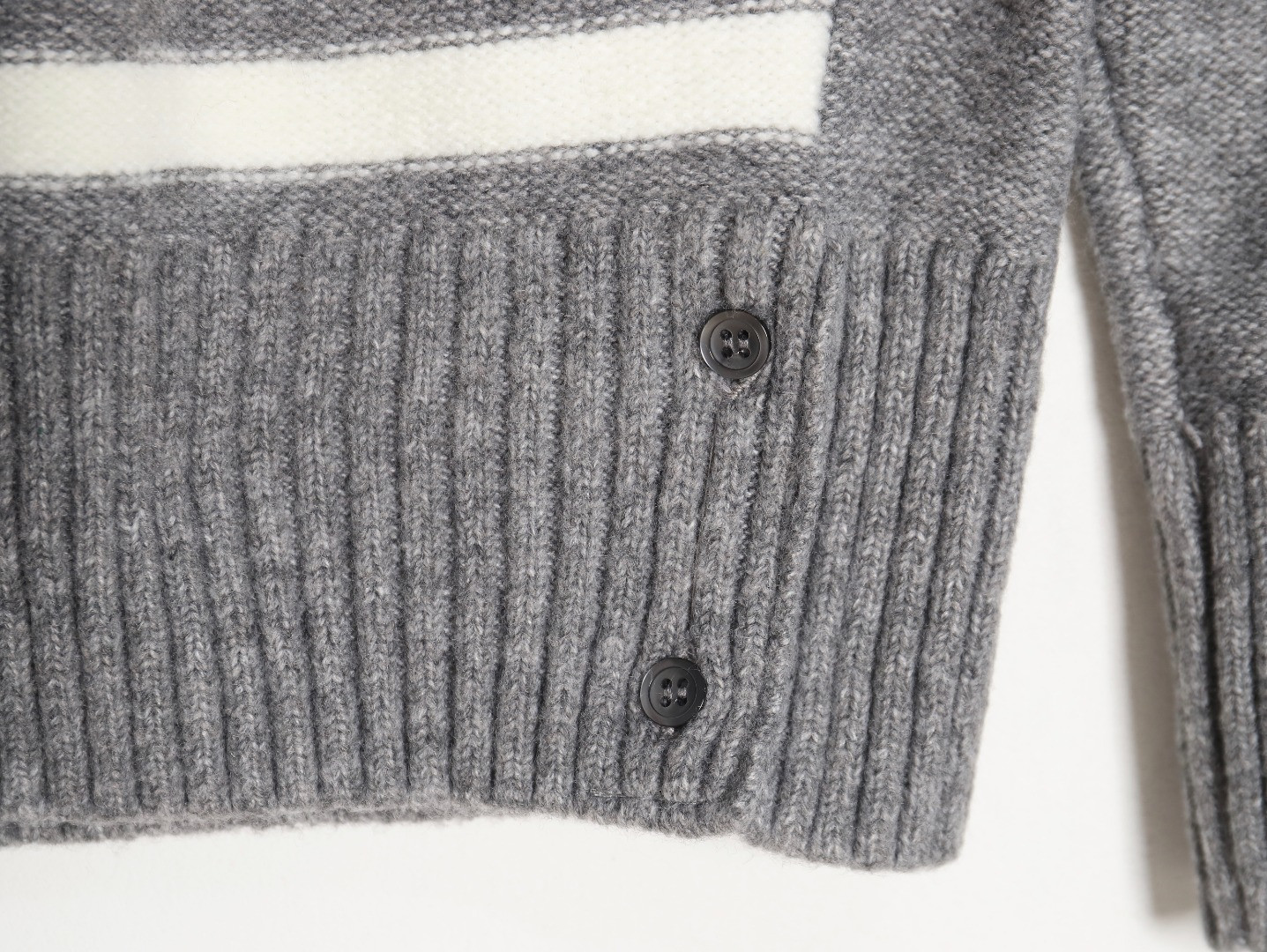 Thom Browne TB 23Ss Sweaters