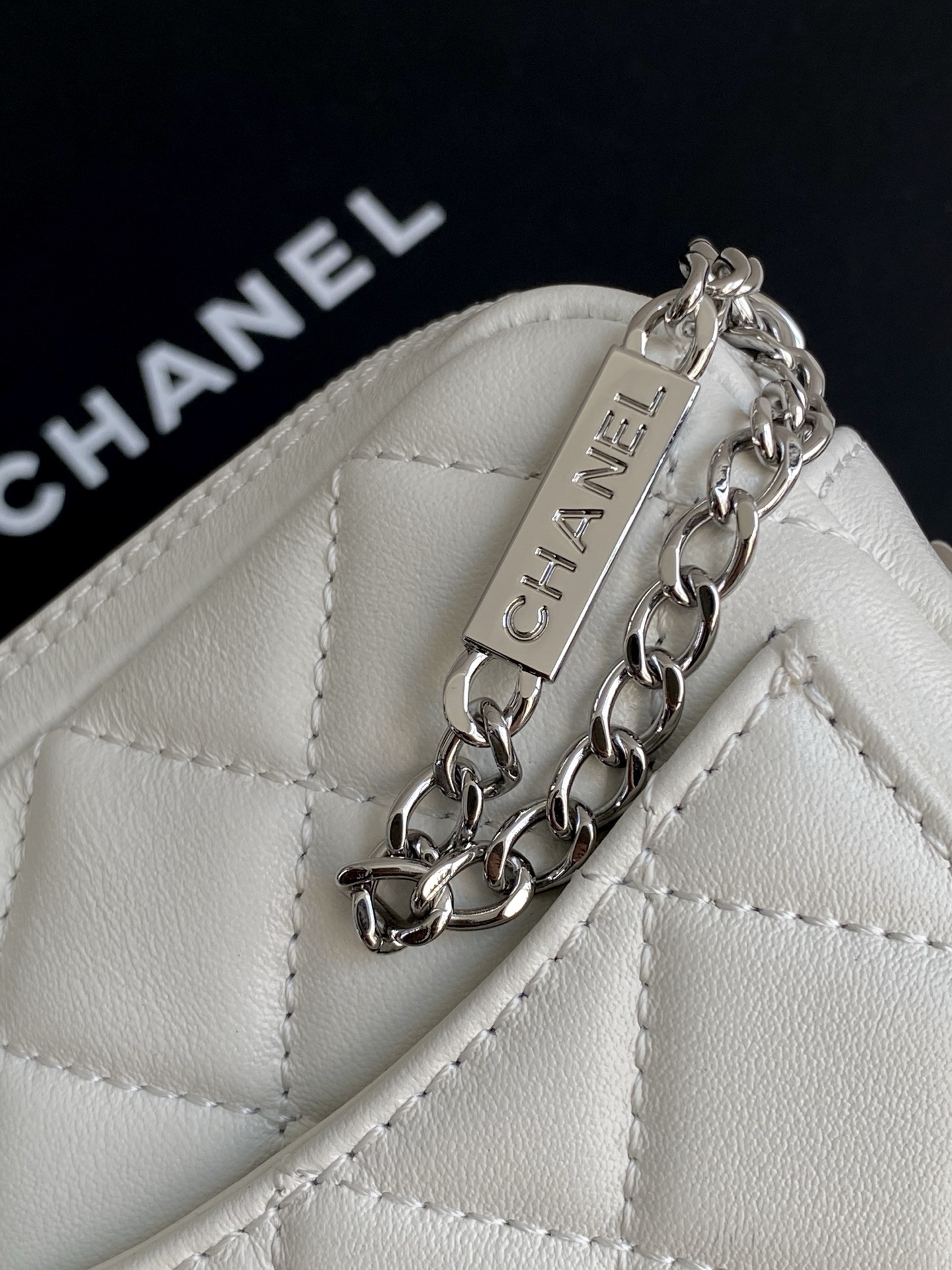 Ch**el cambon line crossbody bag 13x15x3.5cm
