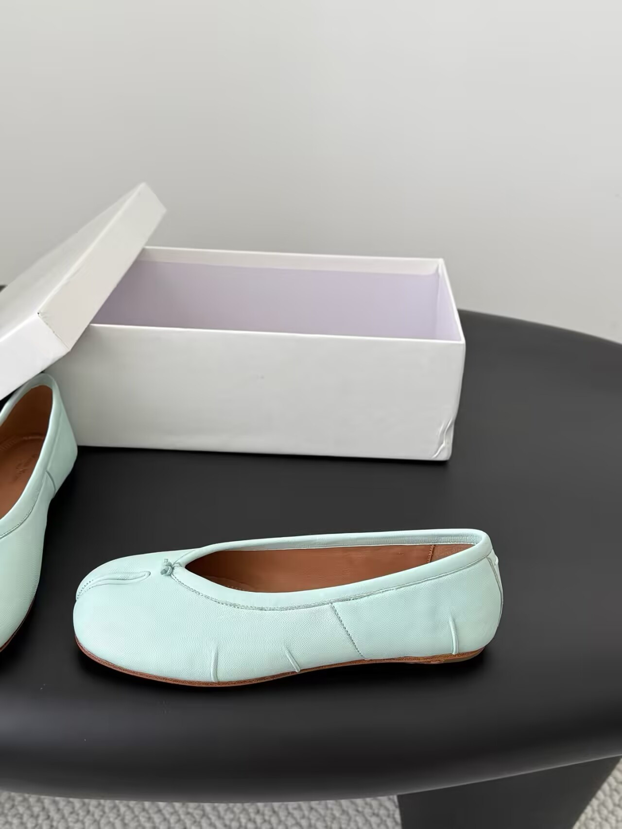 UA Ma1s0n Marg*e1a Tabi Ballerina