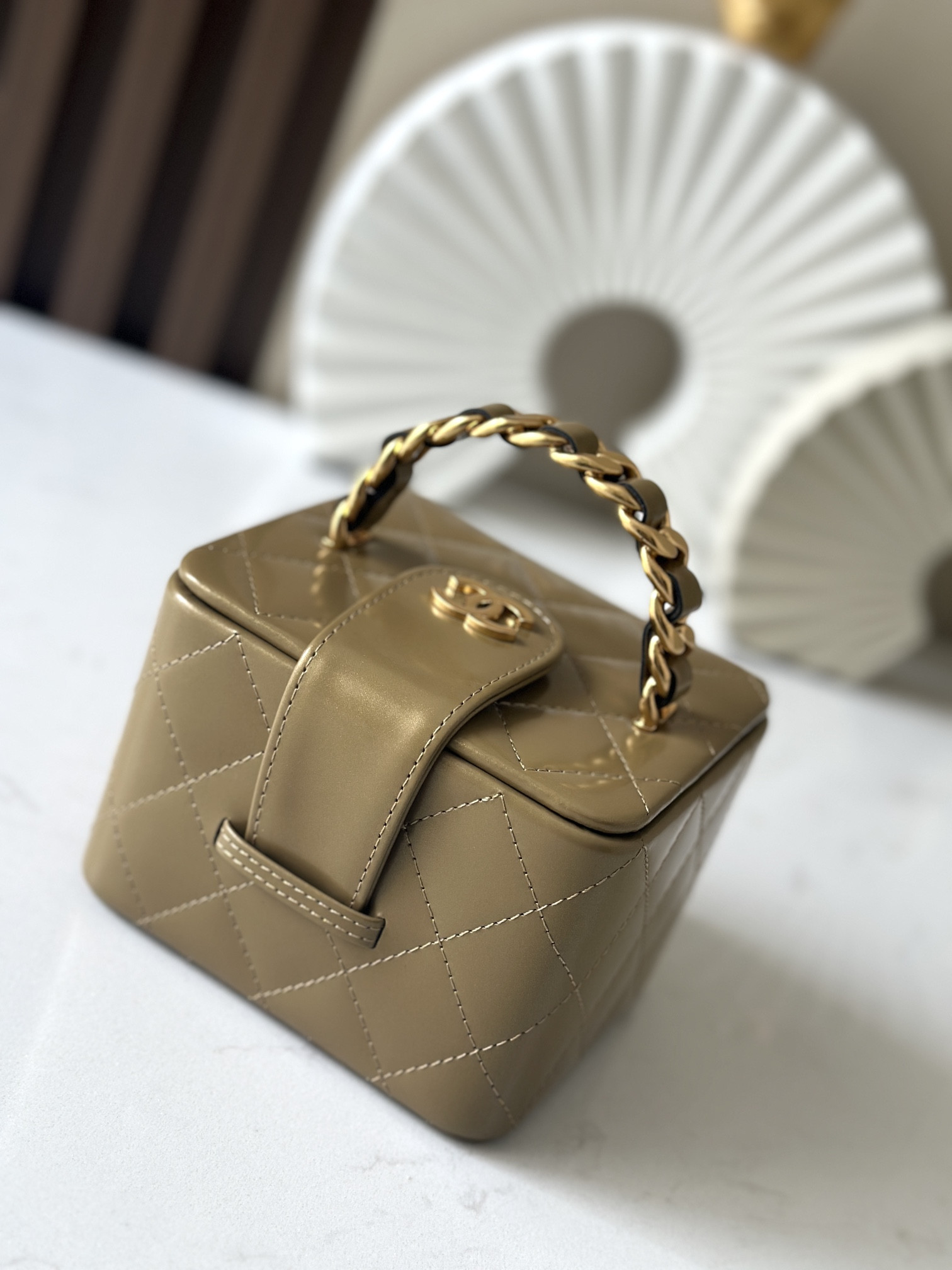 Chanel Vintage Cosmetic Bag 11x9.5x8.5cm